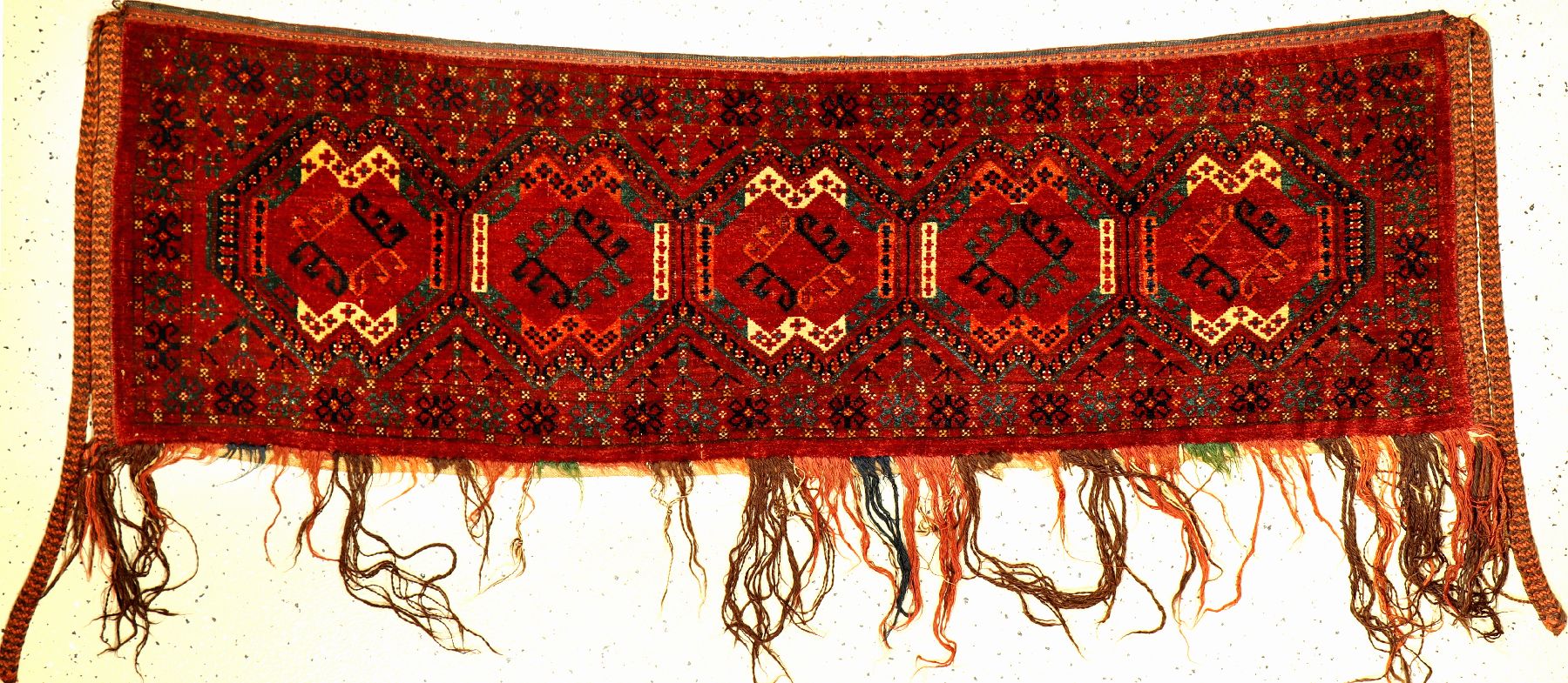 Feine Ersari "Jollar" antik, Turkmenistan Amu-Darja, 19.Jhd., Wolle geknüpft auf Wolle. Großer Ersari Schmuckbehang mit sogenannten ...