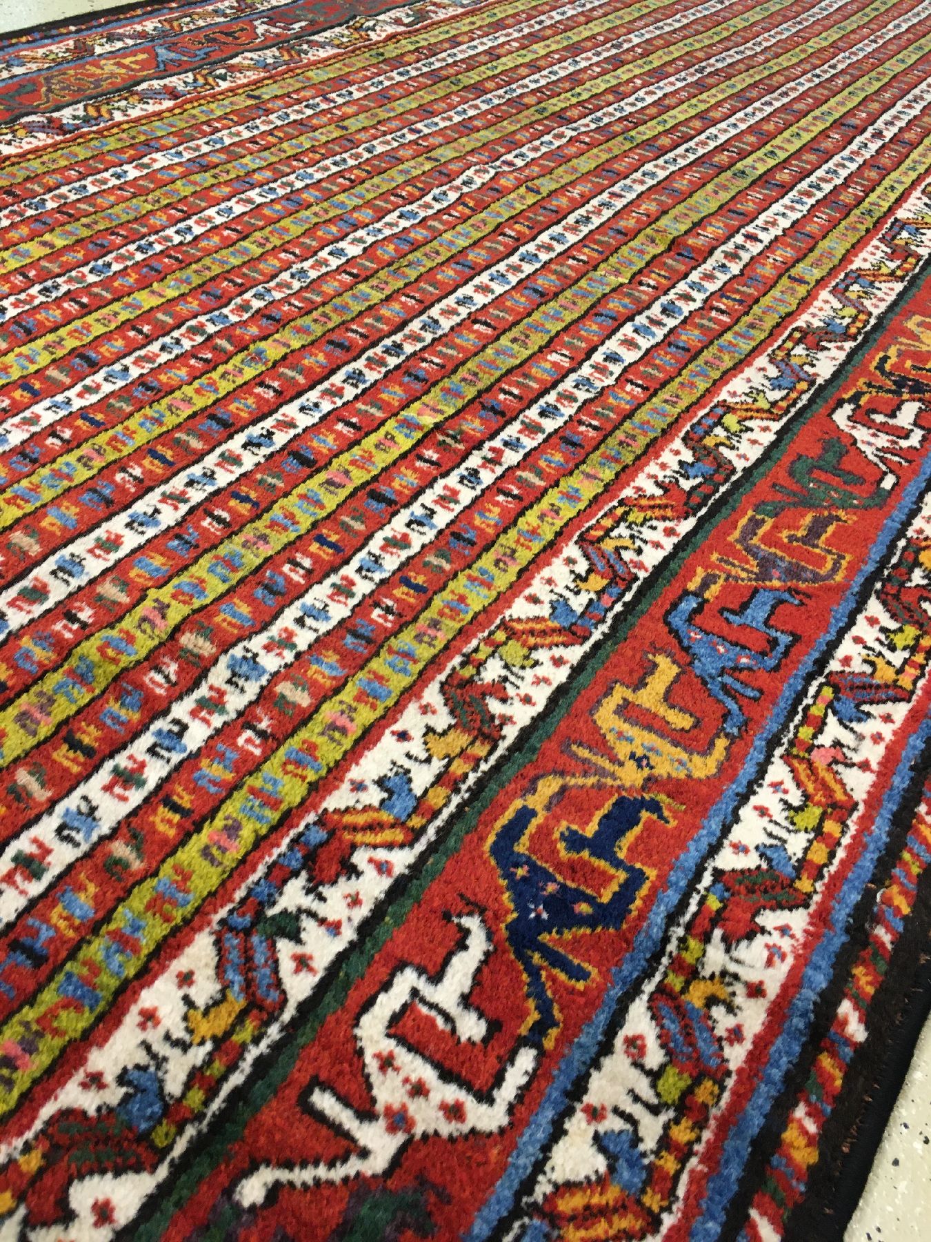 Detail e: Seltener Luri "Streifenteppich" antik, Südwestpersien Fars-Gebiet, 19.Jhd., Wolle geknüpft auf Wolle. Hochdekorativer Tribal-Teppich mit ...