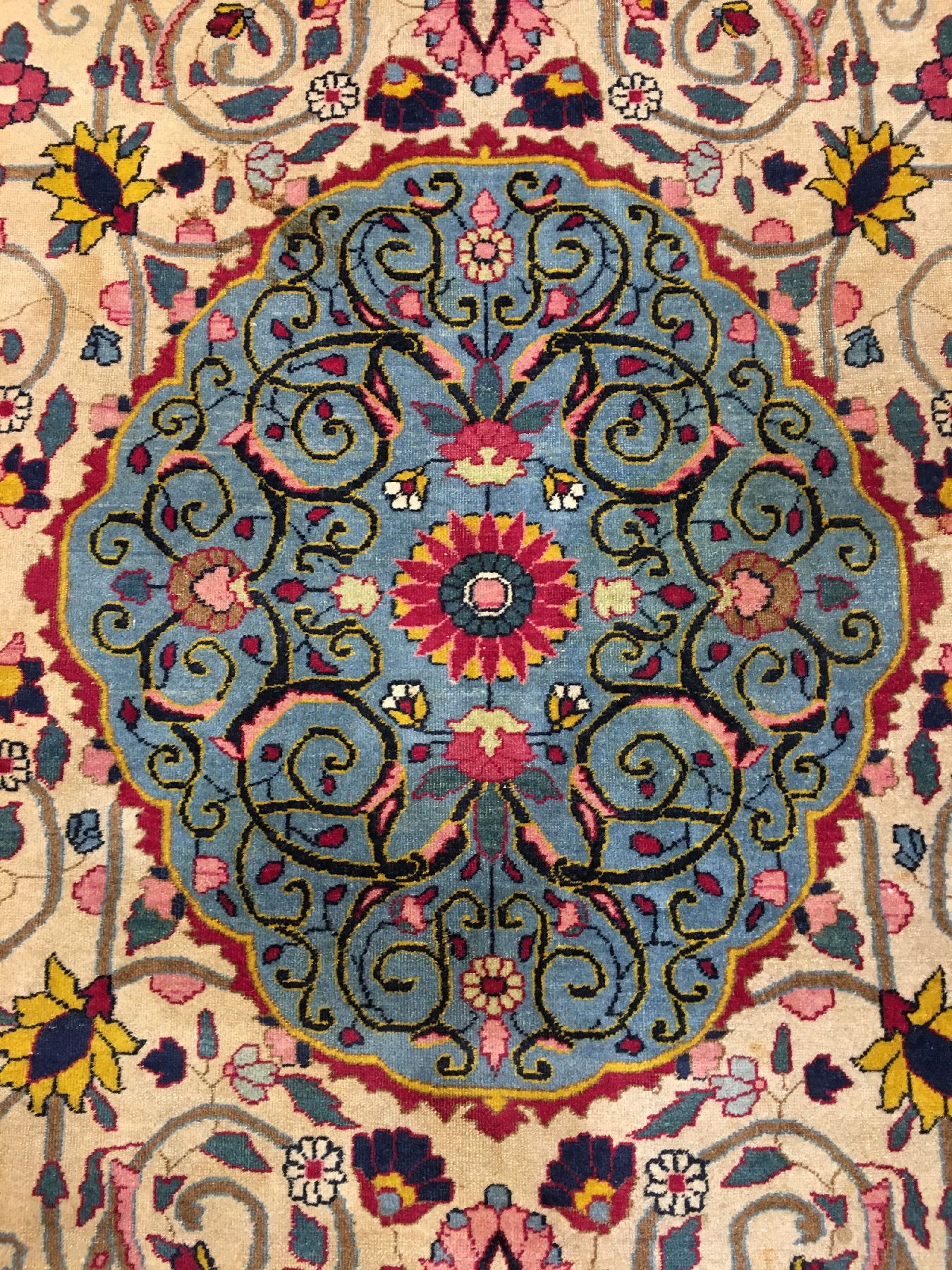 Detail d: Großer feiner Ostpersischer "Schloss-Palastteppich" antik, Ostpersien, um 1900, Wolle geknüpft auf Baumwolle. Hochdekorativer übermaß ...