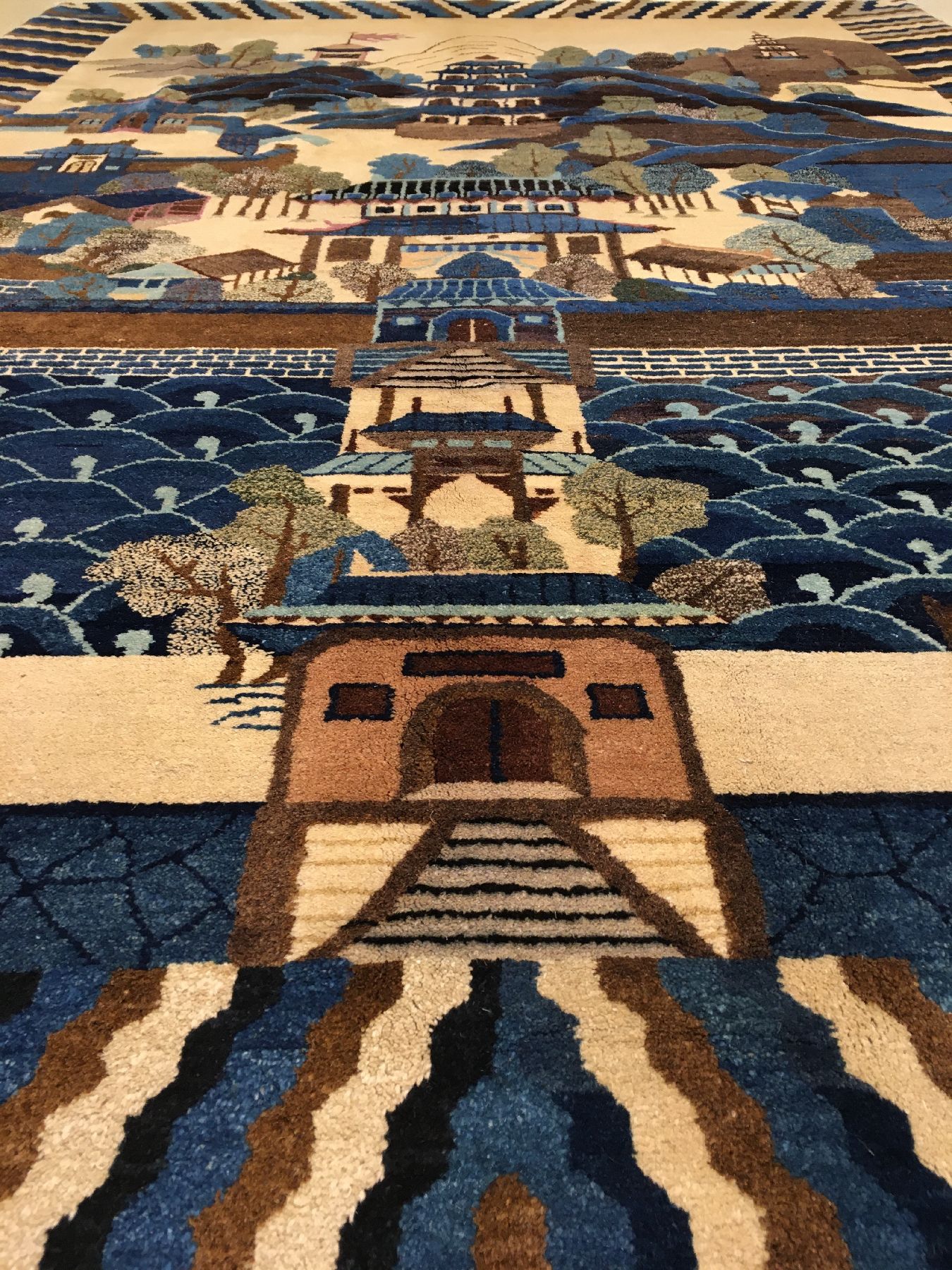 Detail b: Feiner Peking "Bildteppich" alt (Kunming See), Nordostchina, um 1920/1930, Korkwolle geknüpft auf Baumwolle. Der Kunming-See befindet ...