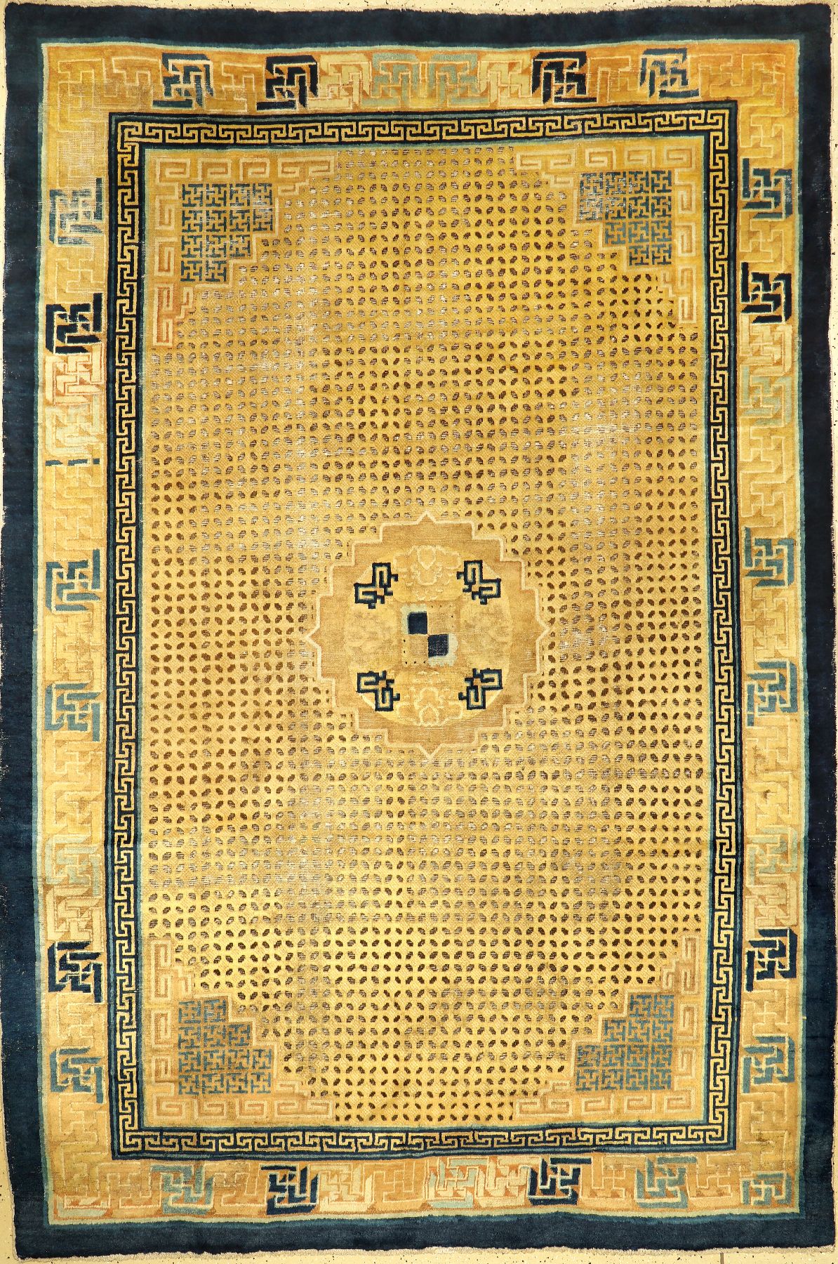 Früher Ning-Hsia "Maisfeld-Teppich" antik (Qing Dynastie), Westchina, 18.Jhd., Wolle geknüpft auf Baumwolle. Großer früher Teppich aus ...