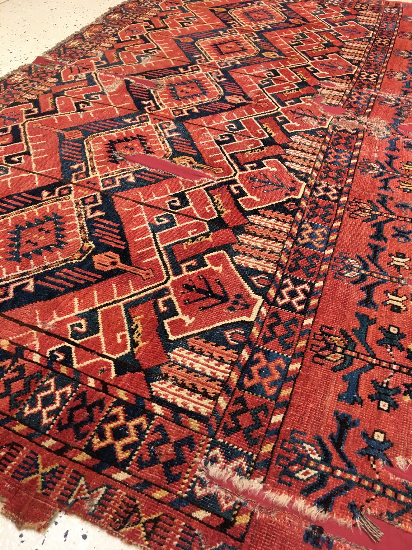 Detail b: Früher Ersari "Tschowal" antik, Turkmenistan Amu-Darja, Frühes 19.Jhd., Wolle geknüpft auf Wolle. Farbige Tschowal der Ersaren mit ...