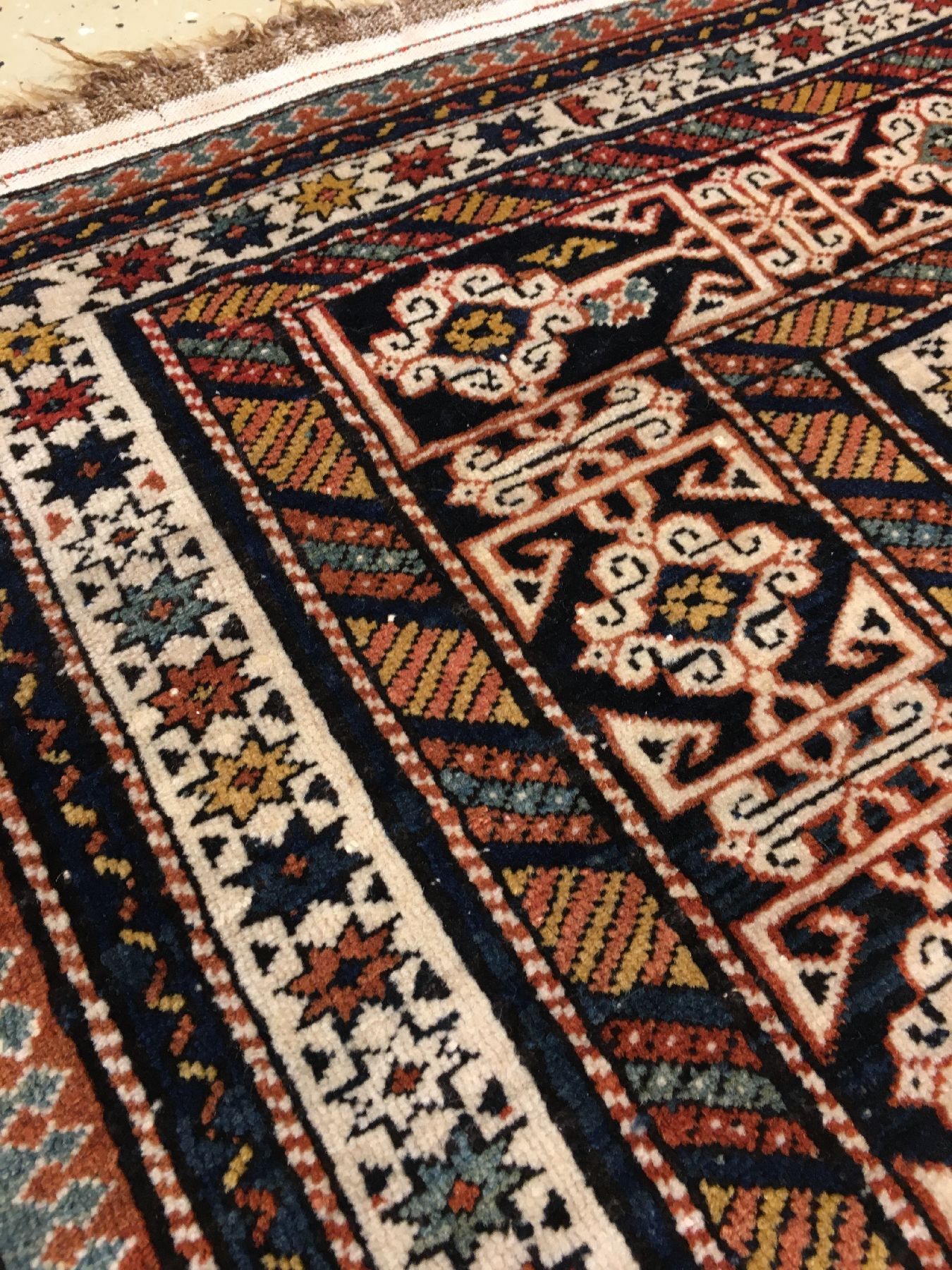 Detail f: Sehr feiner Perepedil antik, Ostkaukasus Schirwan-Gebiet, Ende 19.Jhd., Wolle geknüpft auf Wolle. Bemerkenswert fein geknüpfter Perepedil mit ...