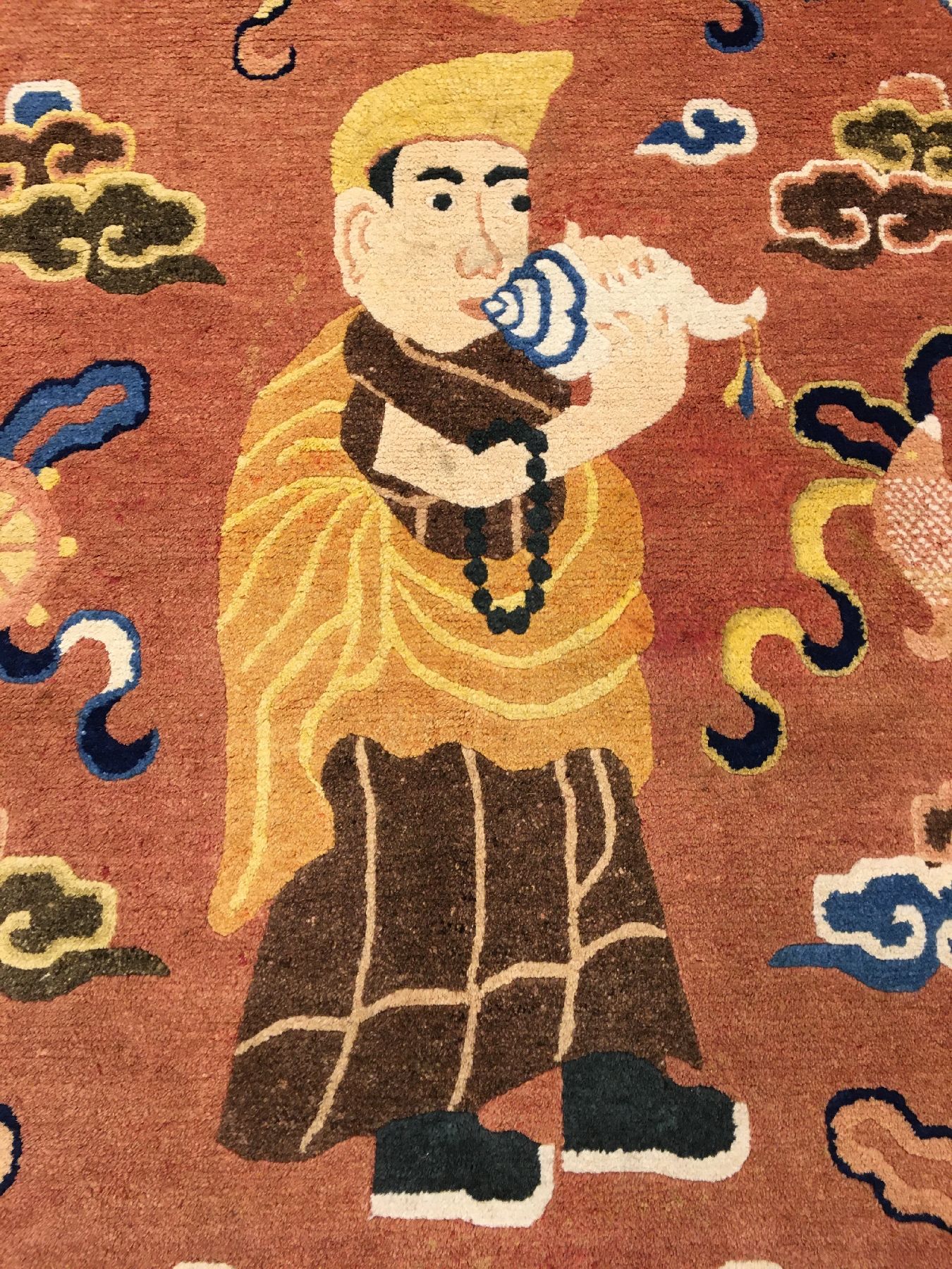 Detail c: Ning-Hsia "Tempelteppich" antik (Lama Aufruf zum Gebet), Westchina, Mitte 19.Jhd., Wolle geknüpft auf Baumwolle. Seltener Tempelteppich ...