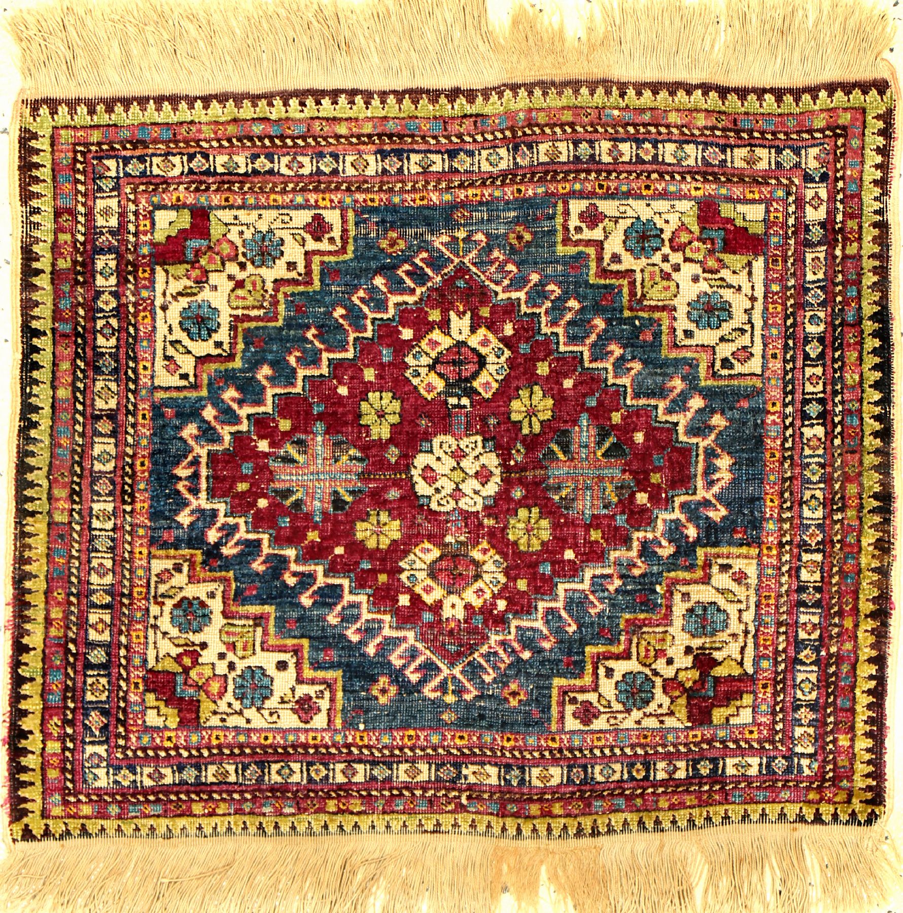 Seltene Gaschgai "Seiden-Taschenfront" antik, Südwestpersien Fars-Gebiet, 19.Jhd., reine Naturseide geknüpft auf Baumwolle. Einzigartige ...