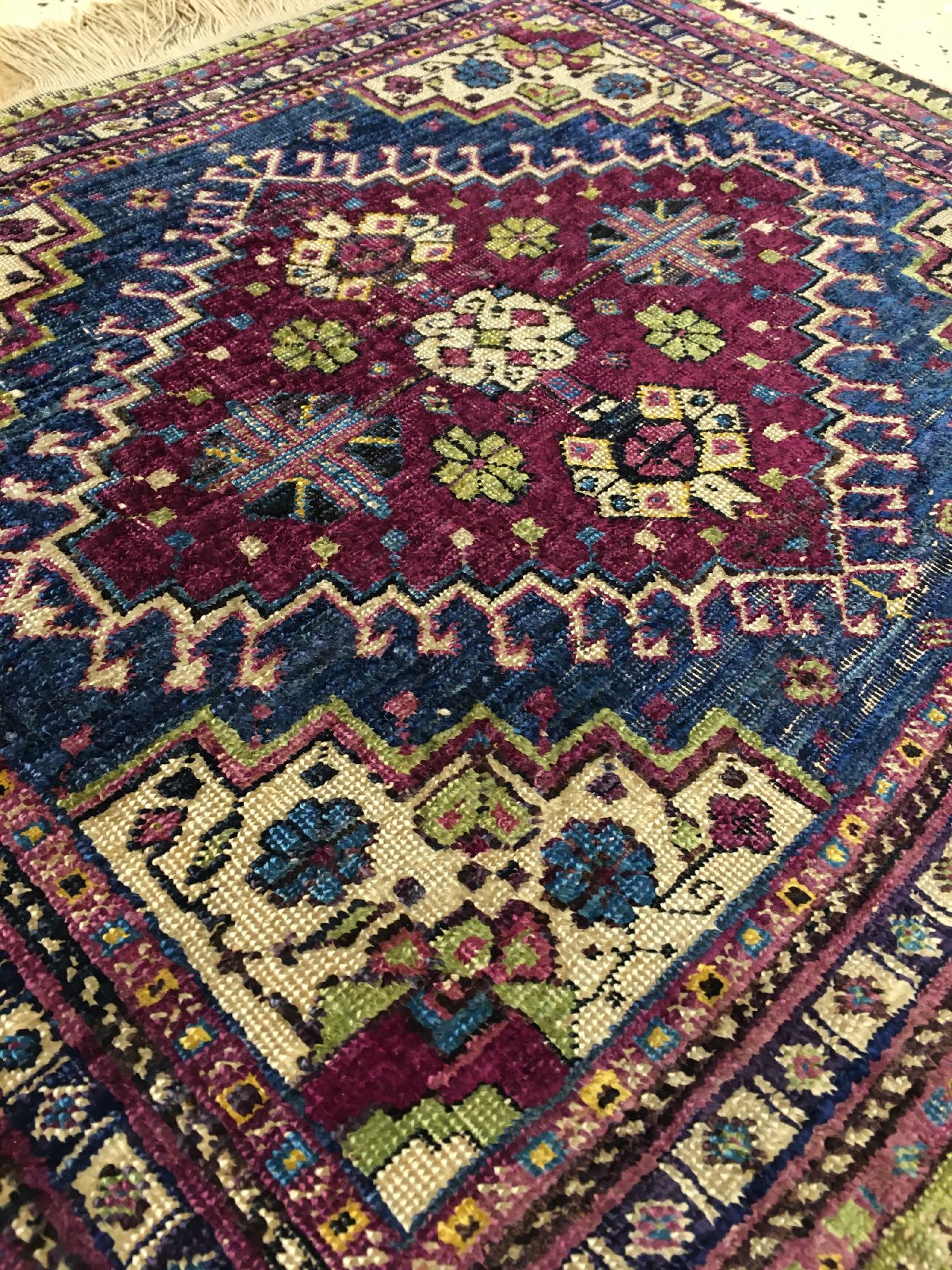 Detail b: Seltene Gaschgai "Seiden-Taschenfront" antik, Südwestpersien Fars-Gebiet, 19.Jhd., reine Naturseide geknüpft auf Baumwolle. Einzigartige ...
