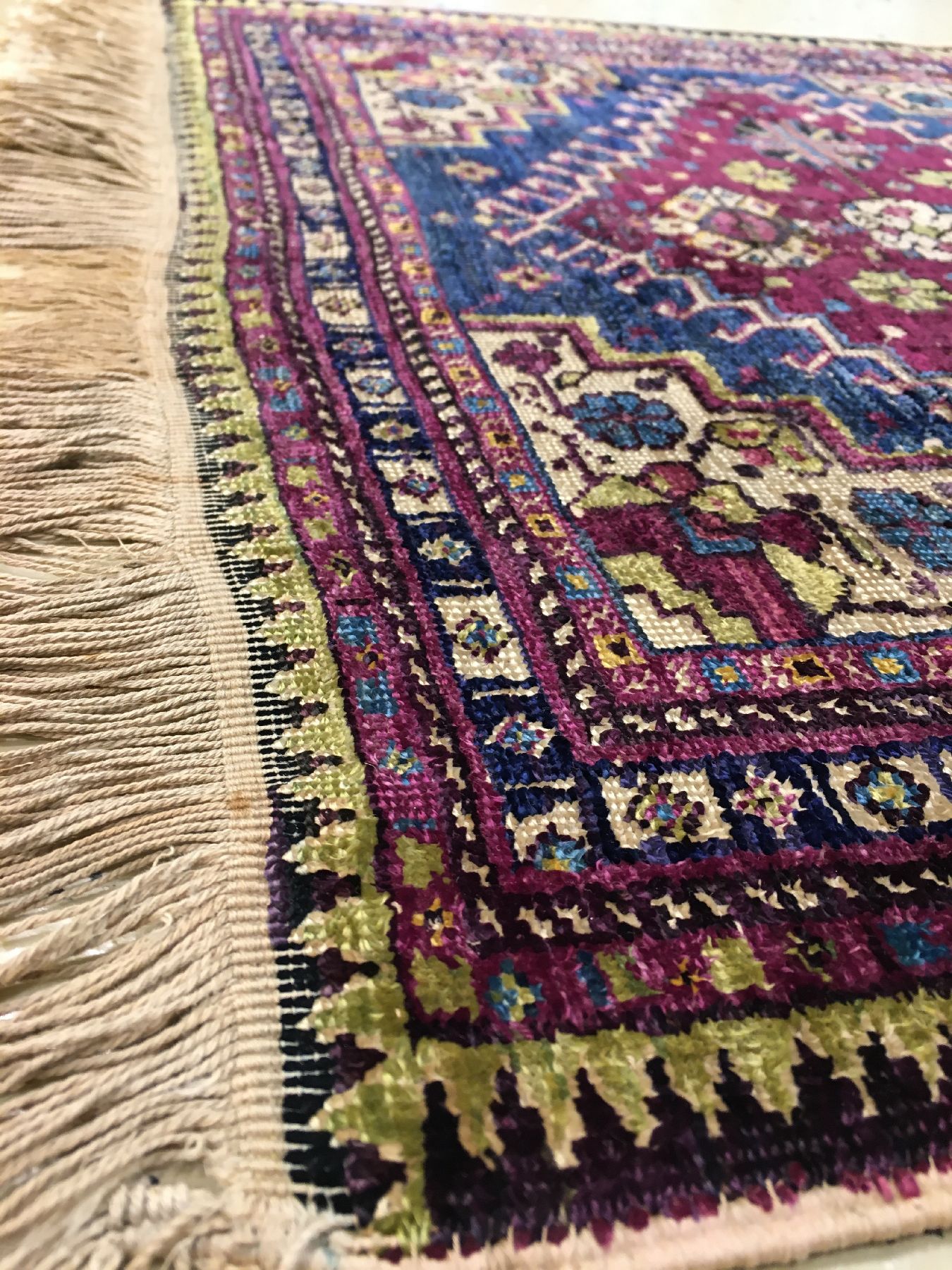 Detail e: Seltene Gaschgai "Seiden-Taschenfront" antik, Südwestpersien Fars-Gebiet, 19.Jhd., reine Naturseide geknüpft auf Baumwolle. Einzigartige ...
