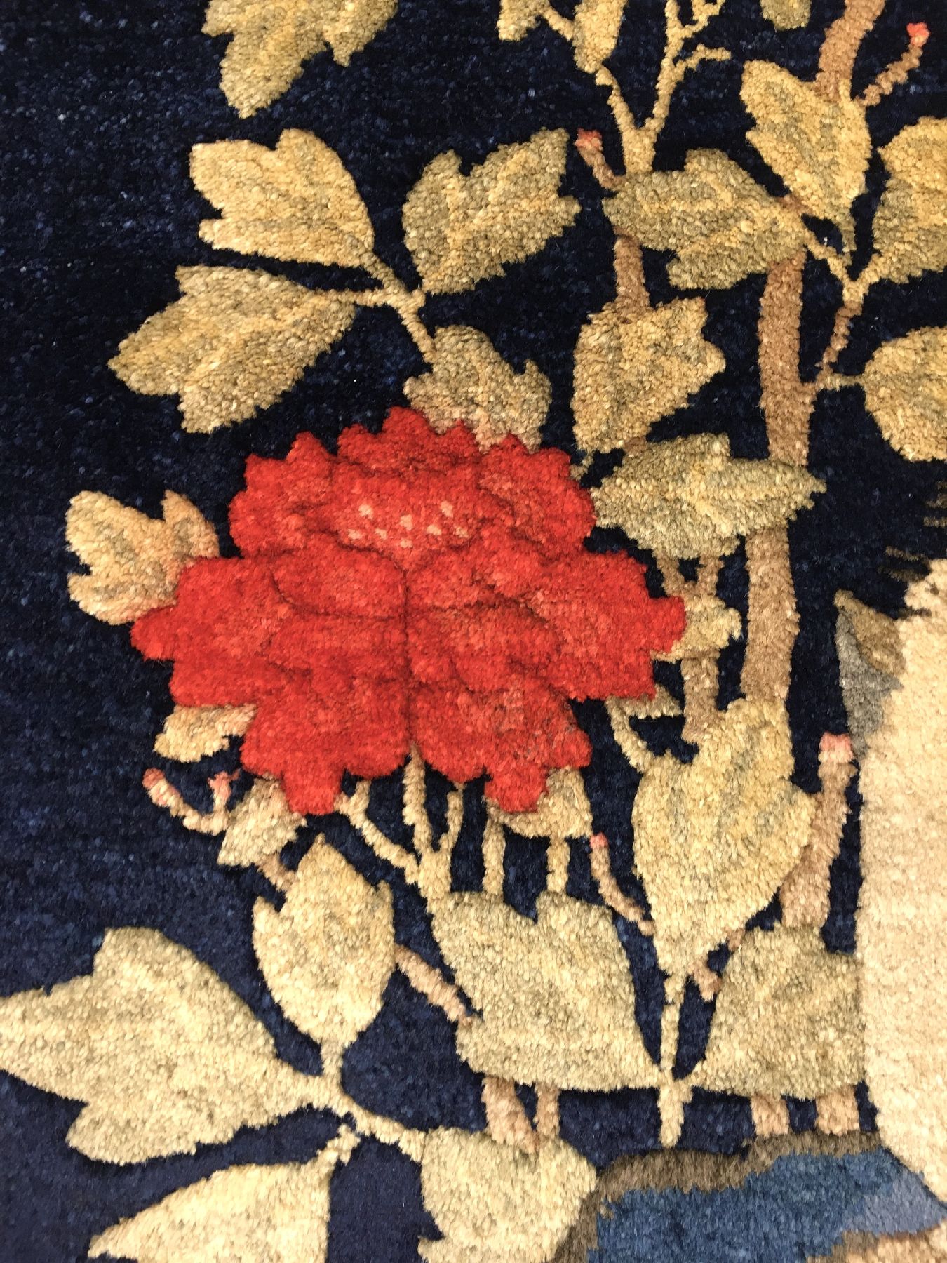 Detail d: Pao Tao antik (Neujahr Teppich zum Jahr der Ratte), Nordostchina, um 1900, Wolle geknüpft auf Baumwolle. Rarer Jubiläumsteppich gemacht zum Jahr ...
