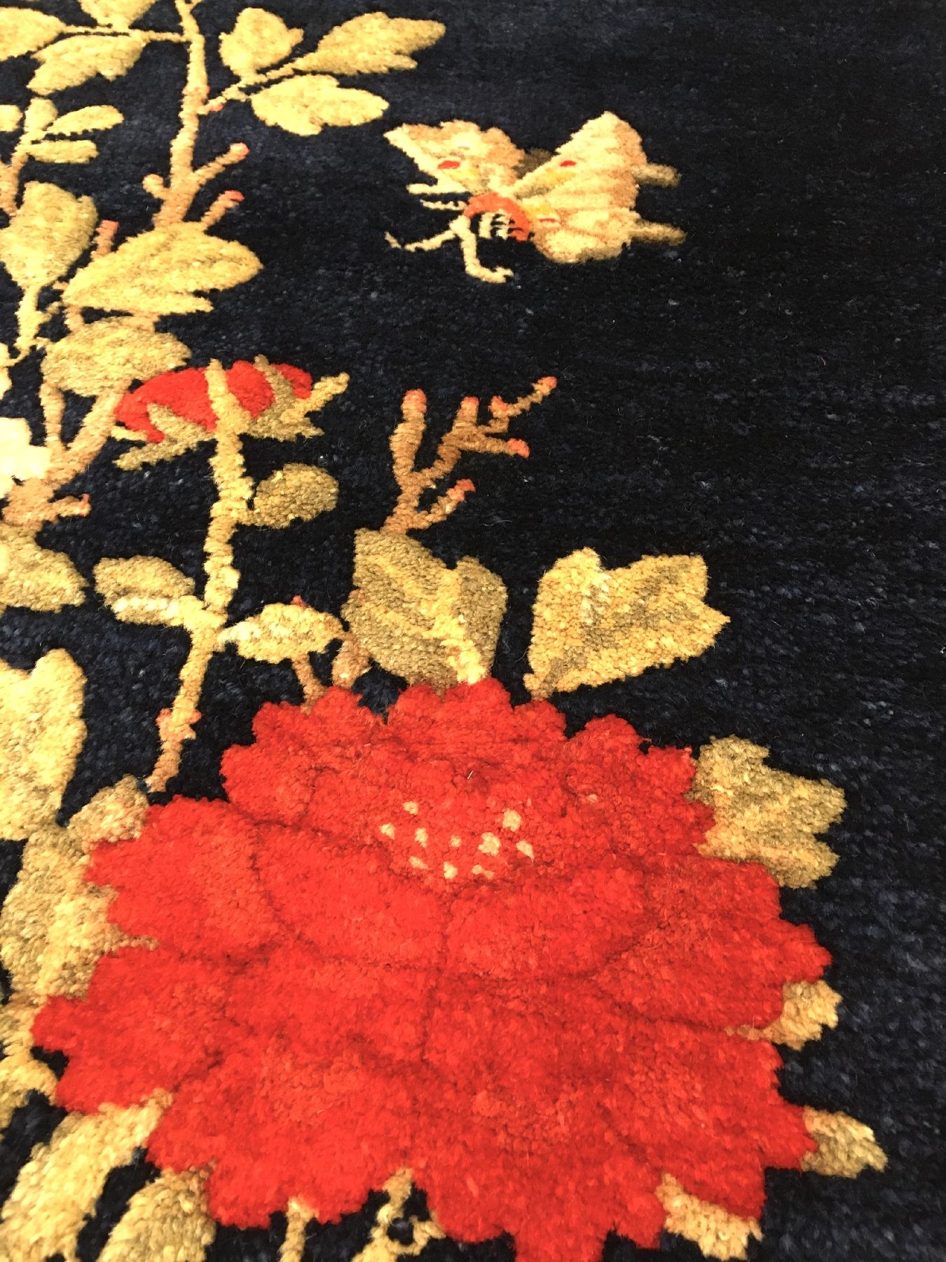 Detail e: Pao Tao antik (Neujahr Teppich zum Jahr der Ratte), Nordostchina, um 1900, Wolle geknüpft auf Baumwolle. Rarer Jubiläumsteppich gemacht zum Jahr ...