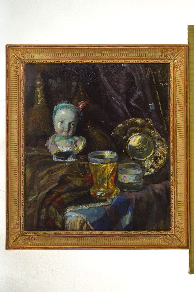 Detail k: Otto Herschel, 1871 Teplitz Schönau - 1937 Wien, Stillleben mit Meissen-Büste und Vitrinenobjekten, Öl/Lwd auf Holz, re. oben signiert und dat. ...