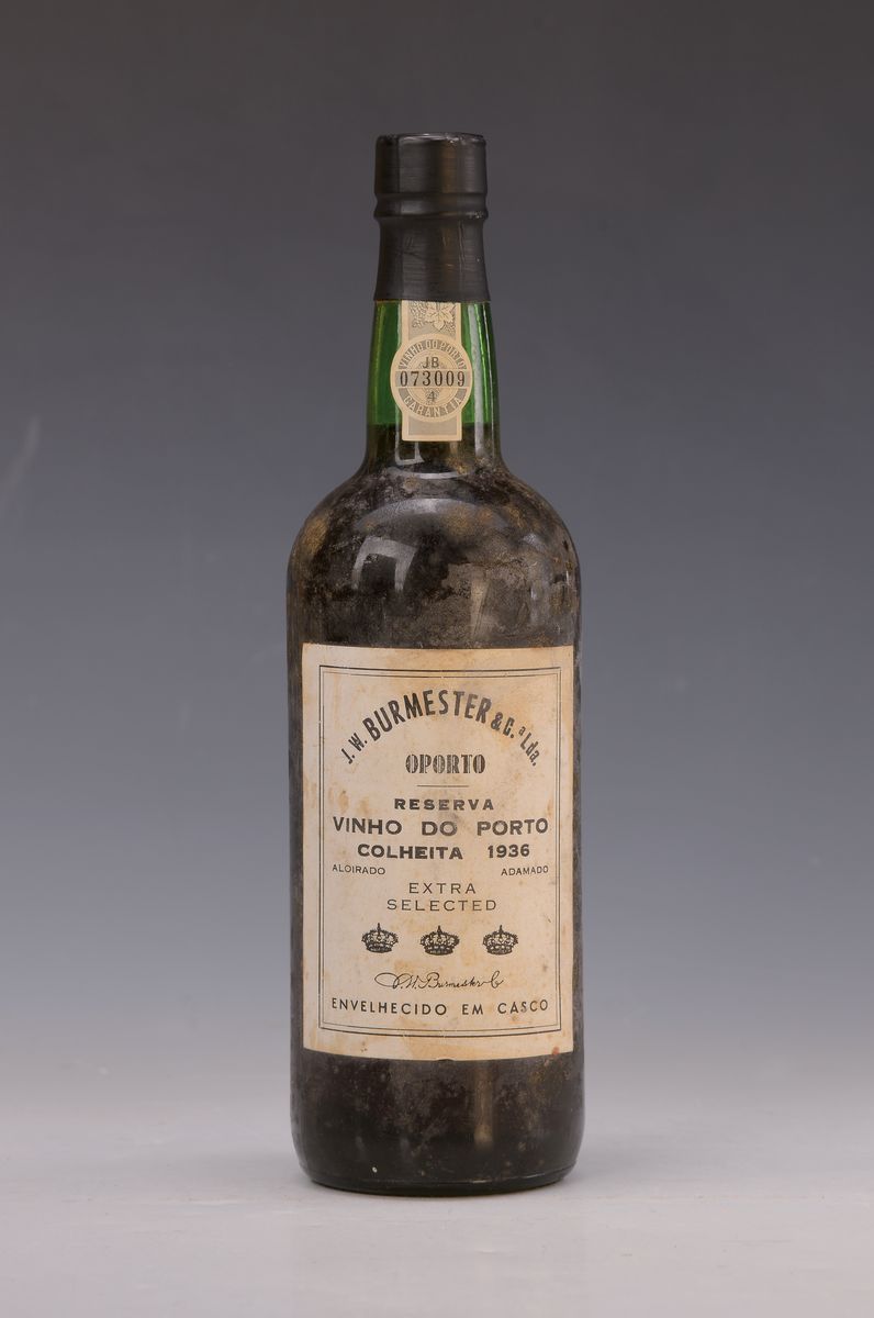 1 Fl. 1936 J.W. Burmester & S., Portwein, Reserva, Vinho do Porto, Colheita 1936, Extra Selected, num., 073009, geprägte Kapsel, Etikett l. fleckig ...