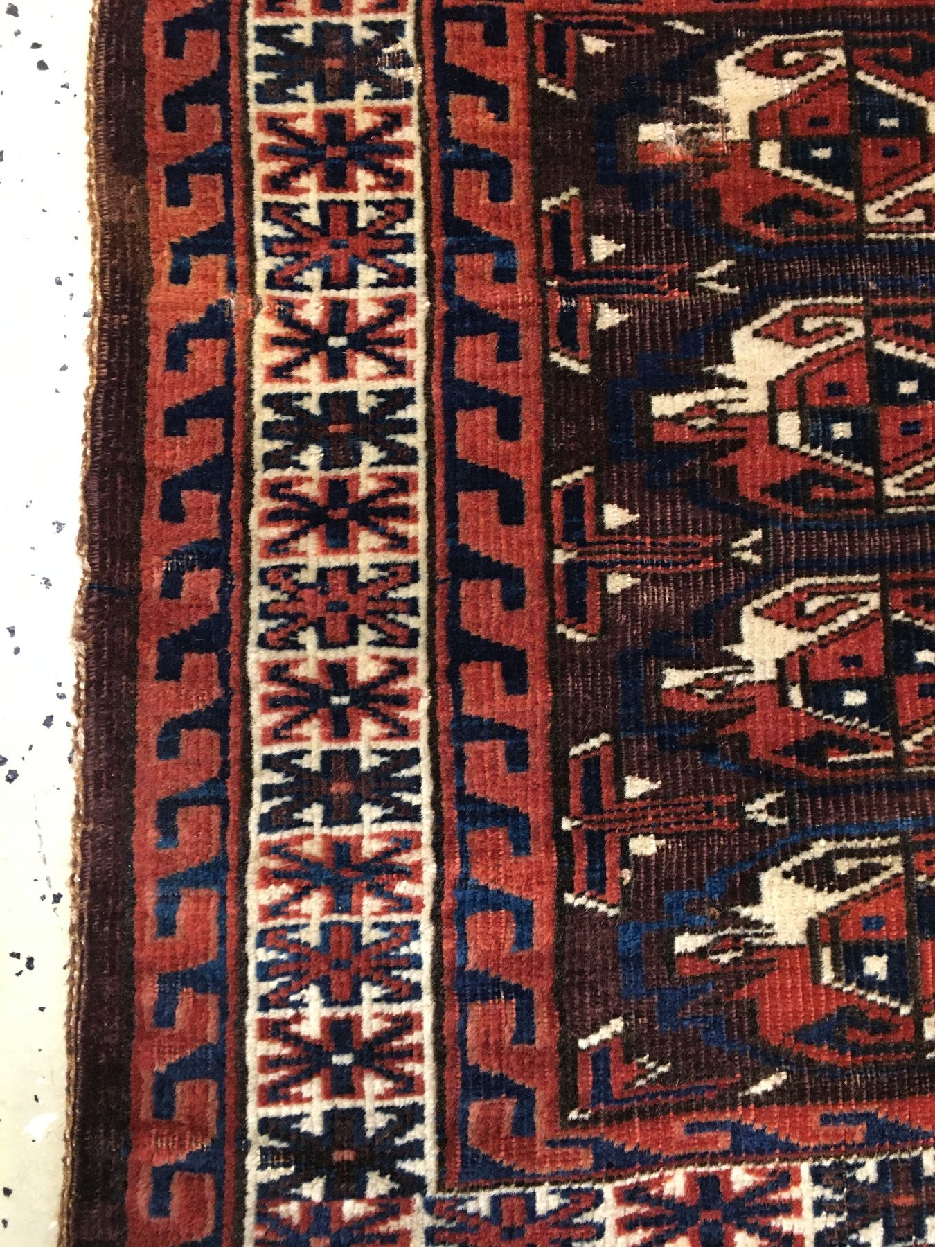 Detail g: Yomud "Tschowal" antik, Turkmenistan, 19.Jhd., Wolle geknüpft auf Wolle. Feine Zelttasche der Yomuden mit seltener Schürzen-Zeichnung. ...