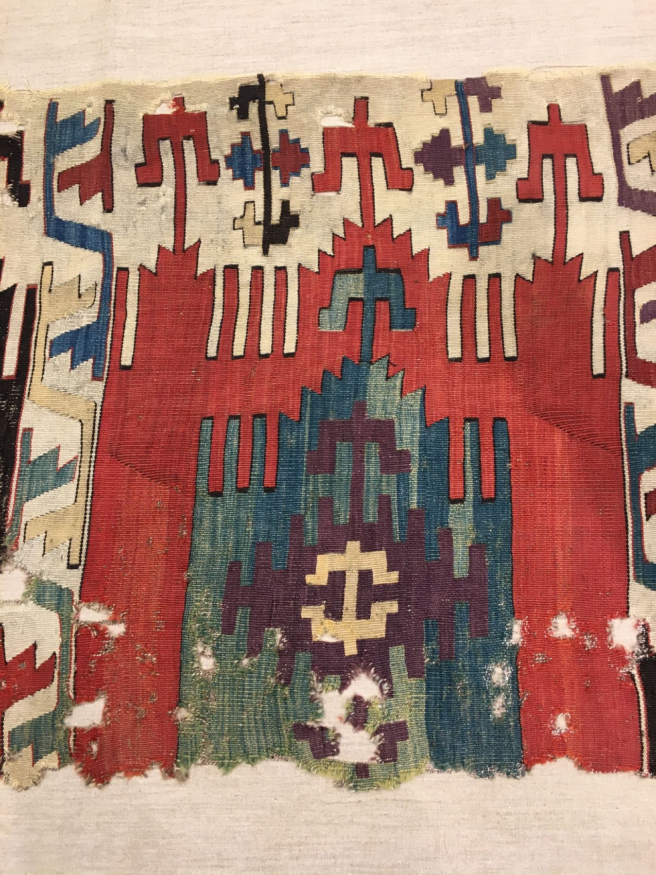 Detail h: Früher zentralanatolischer "Saf-Gebetskelim" antik "Fragment" (Publiziert), Zentralanatolien Konya-Region, 17/18.Jhd., Wolle ...
