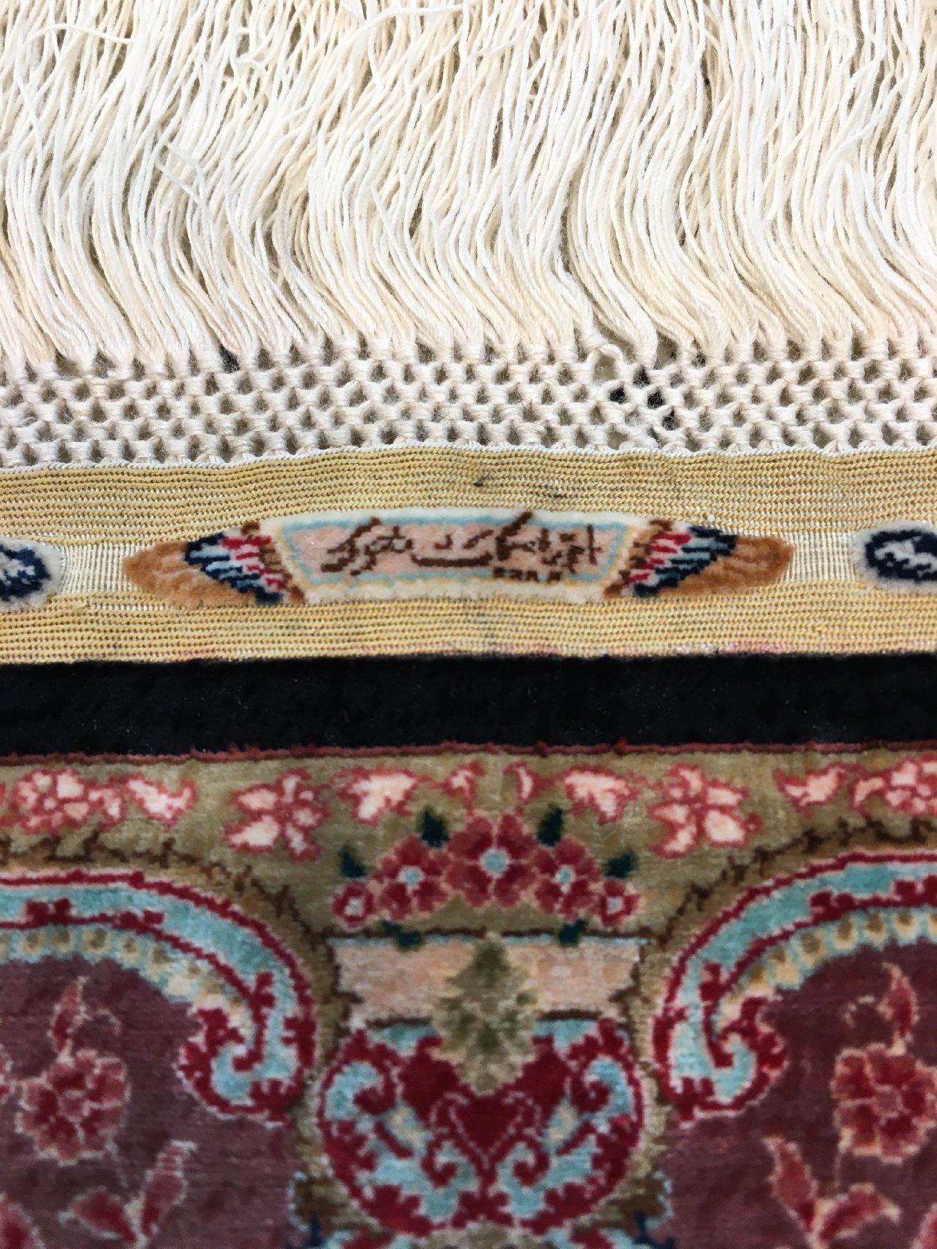 Detail b: Extrem feiner Seiden Hereke "Özipek" (Signiert) "28x28 Knüpfung" 7,8 Mio. Knoten per Quadratmeter, Türkei, um 1980, reine ...
