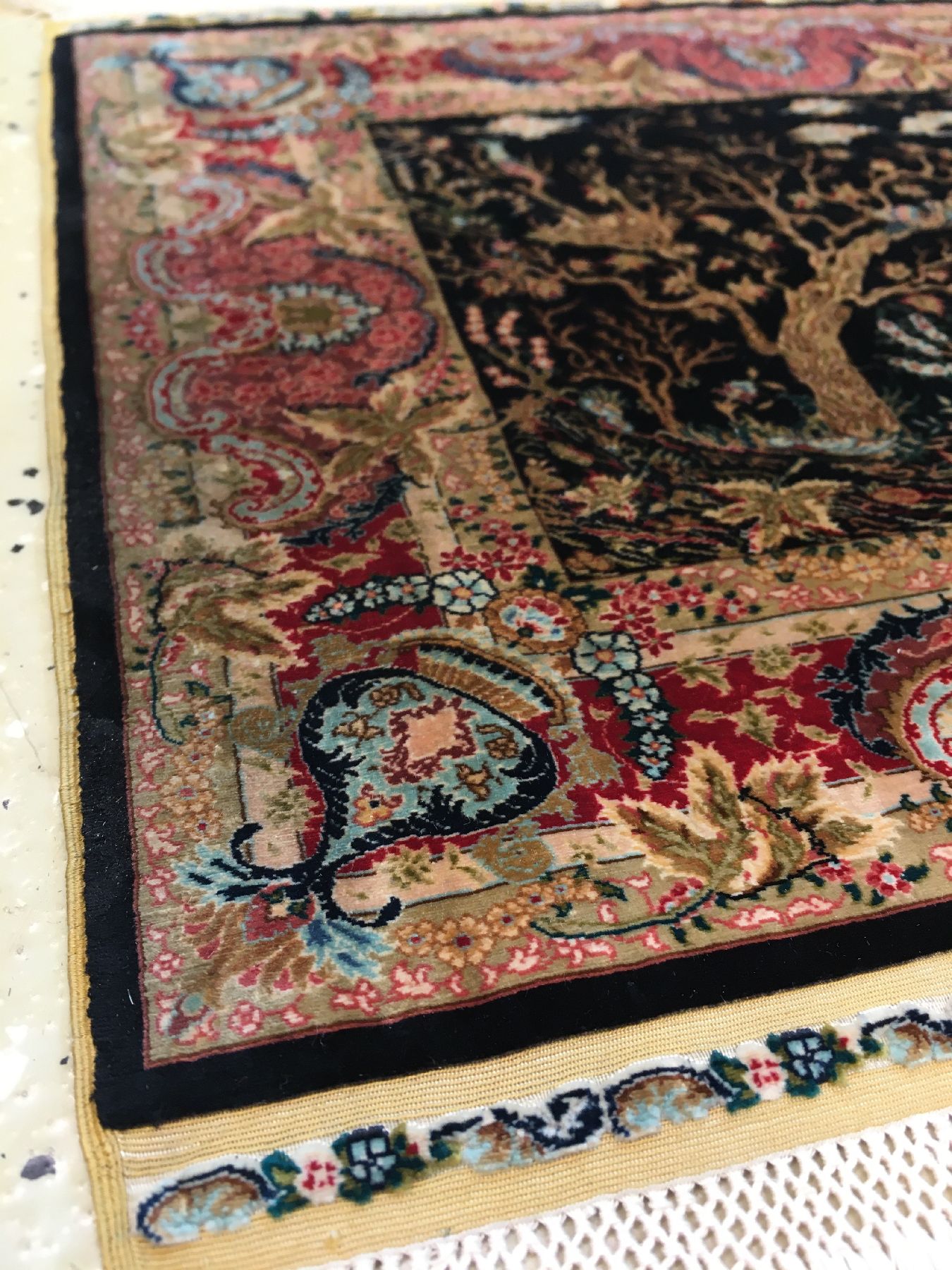Detail f: Extrem feiner Seiden Hereke "Özipek" (Signiert) "28x28 Knüpfung" 7,8 Mio. Knoten per Quadratmeter, Türkei, um 1980, reine ...