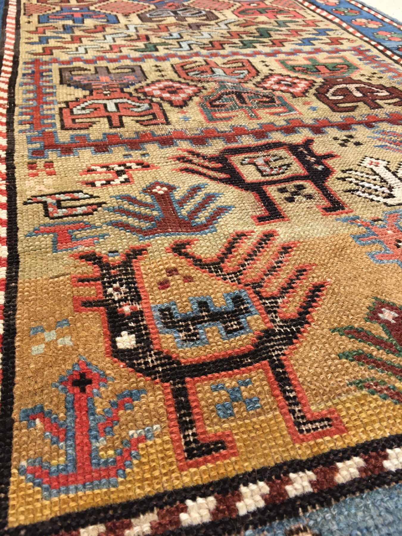 Detail c: Seltener Sileh "Teppich" antik, Südkaukasus Karabagh-Gebiet, Ende 19.Jhd., Wolle geknüpft auf Wolle. Kleinformatiger Sileh Karabagh mit ...