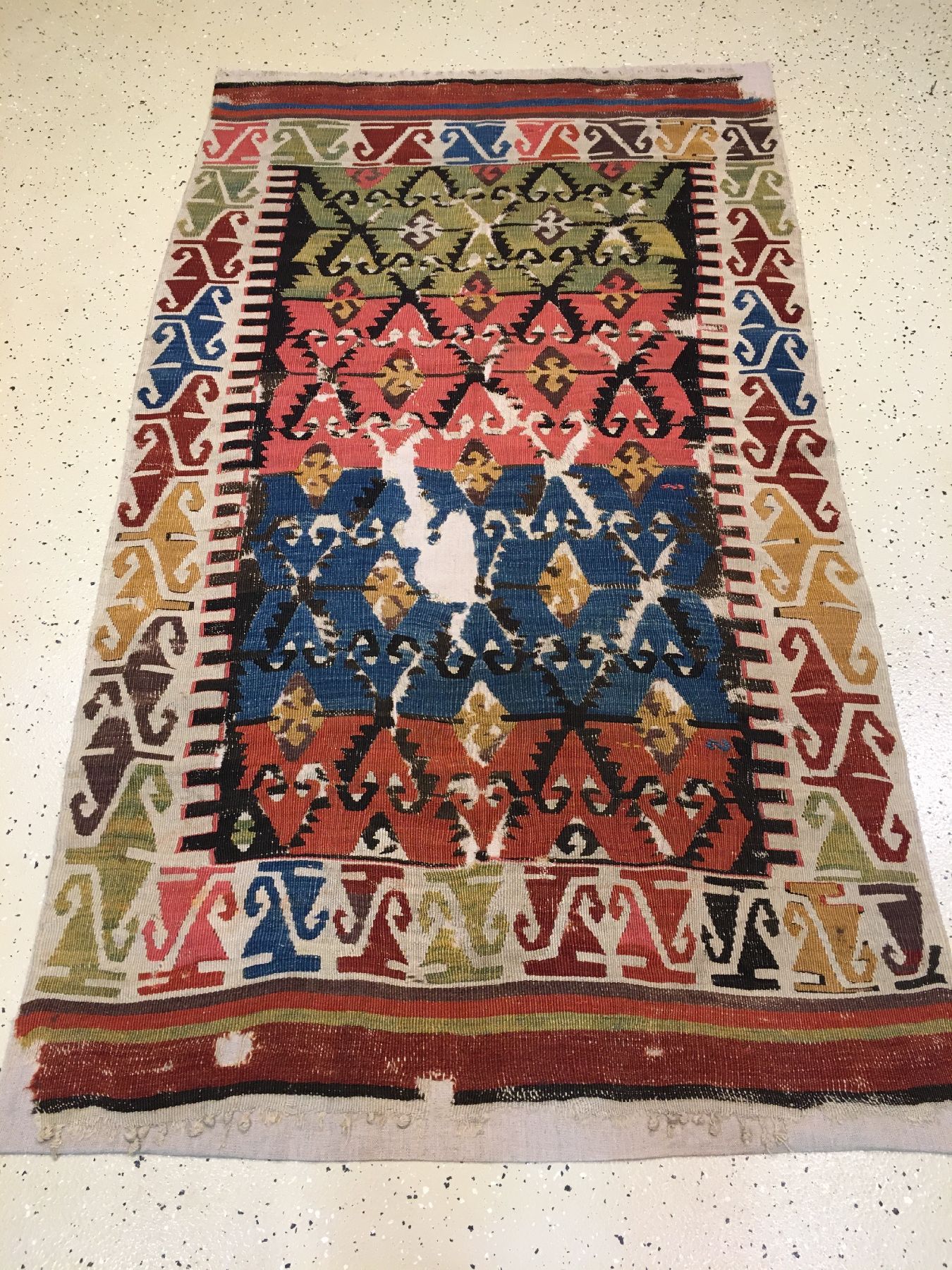 Detail a: Früher Konya "Kelim" antik, Zentralanatolien, Mitte 19.Jhd., Wolle gewebt auf Wolle. Kleinformatiger Kelim aus der Konya Region mit ...