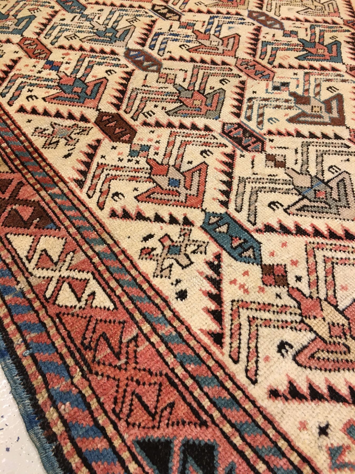 Detail f: Akstafa "Gebetsteppich" antik, Südostkaukasus, 19.Jhd., Wolle geknüpft auf Wolle. Fein geknüpfter Akstafa im charakteristischen langen ...