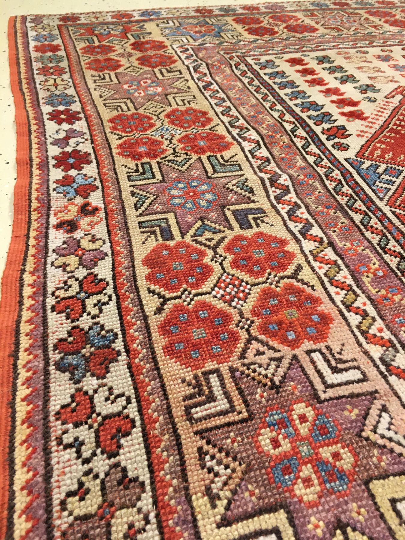 Detail f: Feiner Melas "Gebetsteppich" antik, Südwestanatolien, 19.Jhd., Wolle geknüpft auf Wolle. Klassischer Melas Gebetsteppich mit Sternen ...