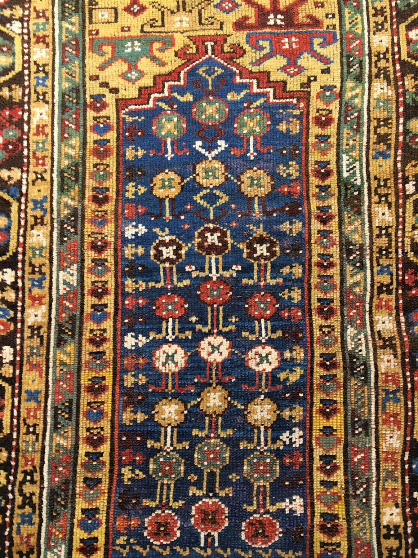Detail e: Megri "Gebetsteppich" antik, Südwestanatolien, 19.Jhd., Wolle geknüpft auf Wolle. Seltener Megri im Gebets-Typus mit erstklassigen ...