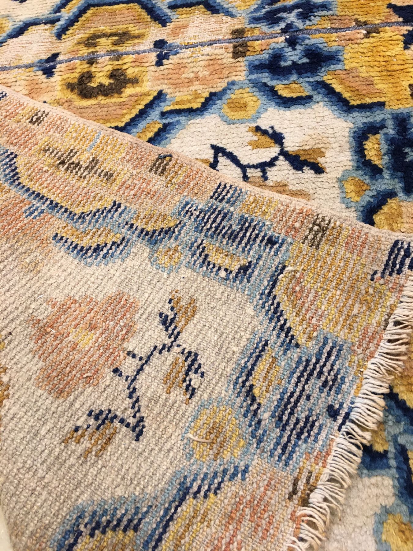 Detail g: Ning-Hsia "Sitzbankteppiche" antik, Westchina, 1.Hälfte 19.Jhd., Wolle geknüpft auf Baumwolle. Seltene Sitzmatten aus der verbotenen ...