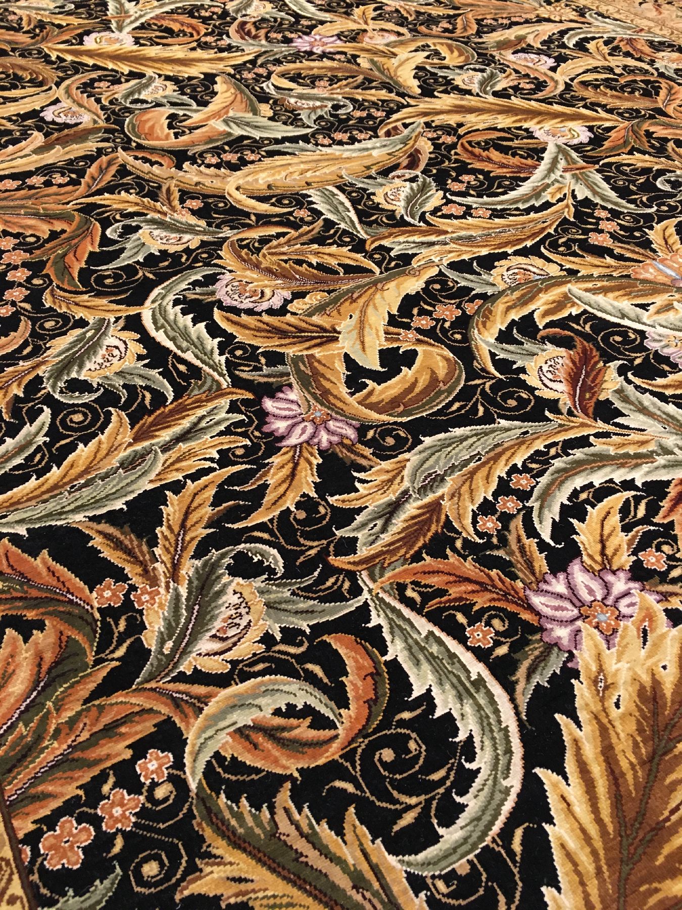 Detail c: Feiner Seiden Hereke "Cinar" alt, Türkei, um 1970, reine Naturseide. Hochdekorativer Seiden Hereke aus den berühmten Meisterwerkstätten ...