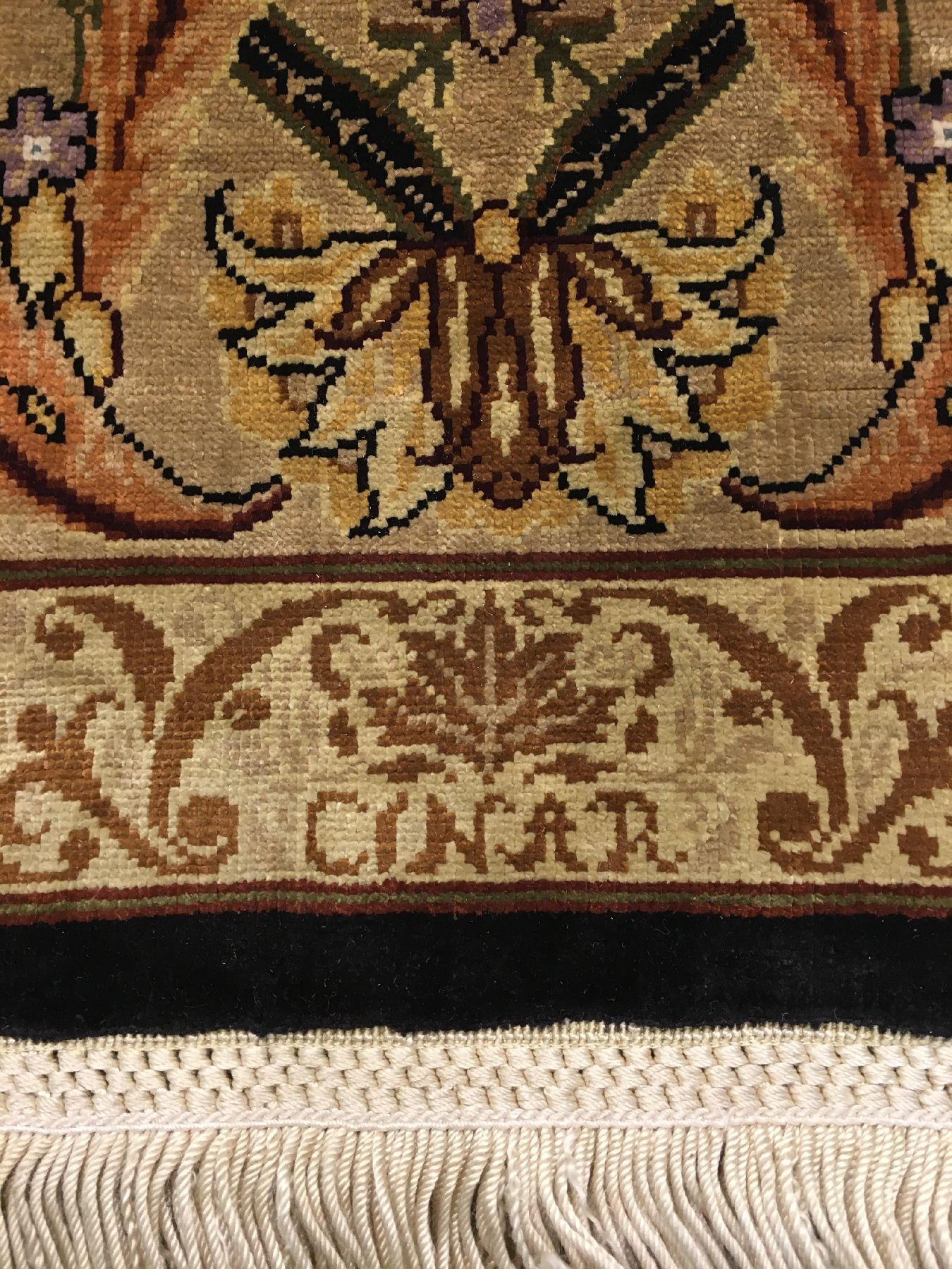 Detail d: Feiner Seiden Hereke "Cinar" alt, Türkei, um 1970, reine Naturseide. Hochdekorativer Seiden Hereke aus den berühmten Meisterwerkstätten ...