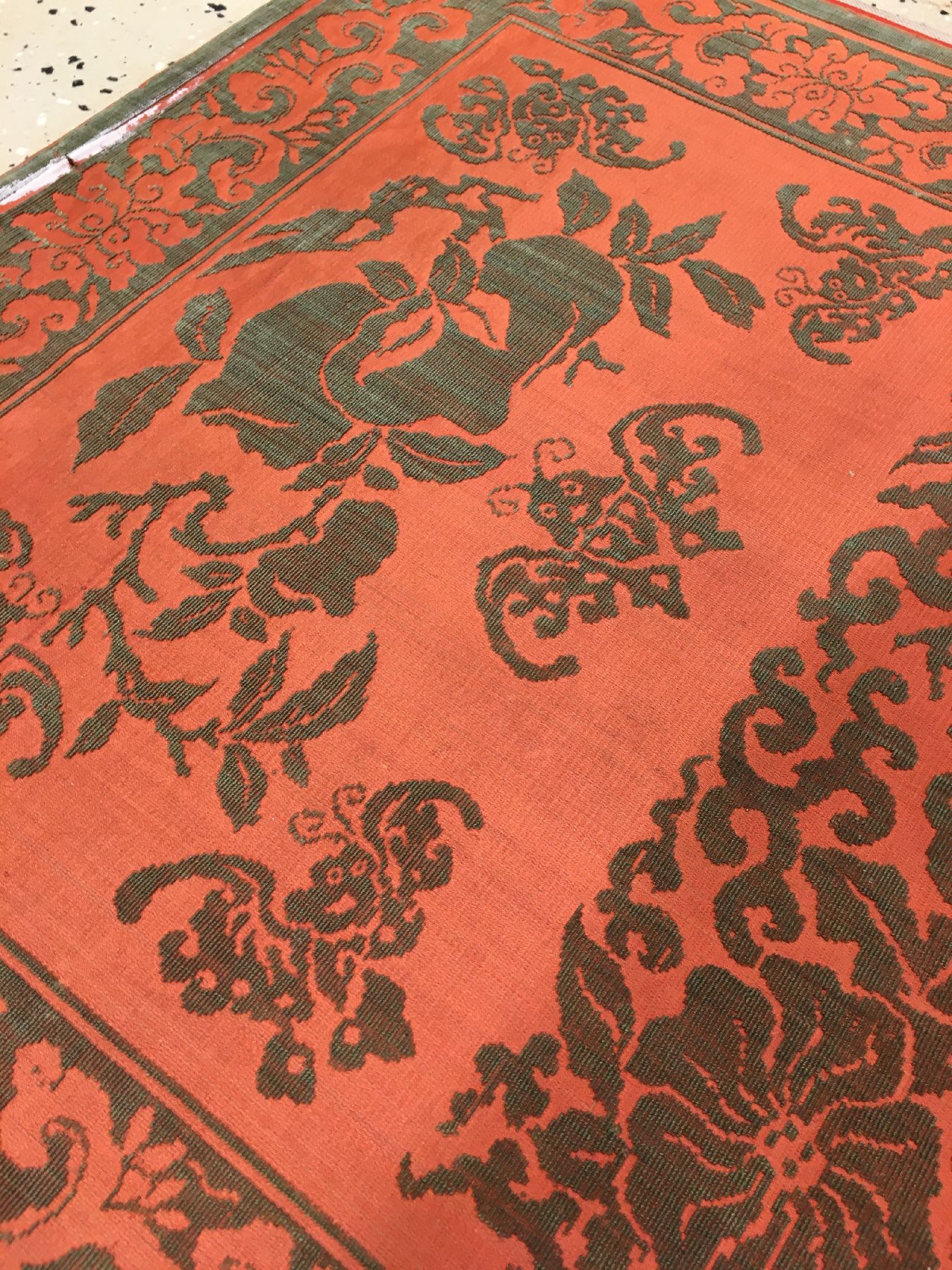 Detail e: Sehr feines chinesisches "Seiden-Velvet" Textil antik (Qing Dynastie), China, 1.Hälfte 19.Jhd., Velvetstickerei. Sehr feine Handarbeit. ...