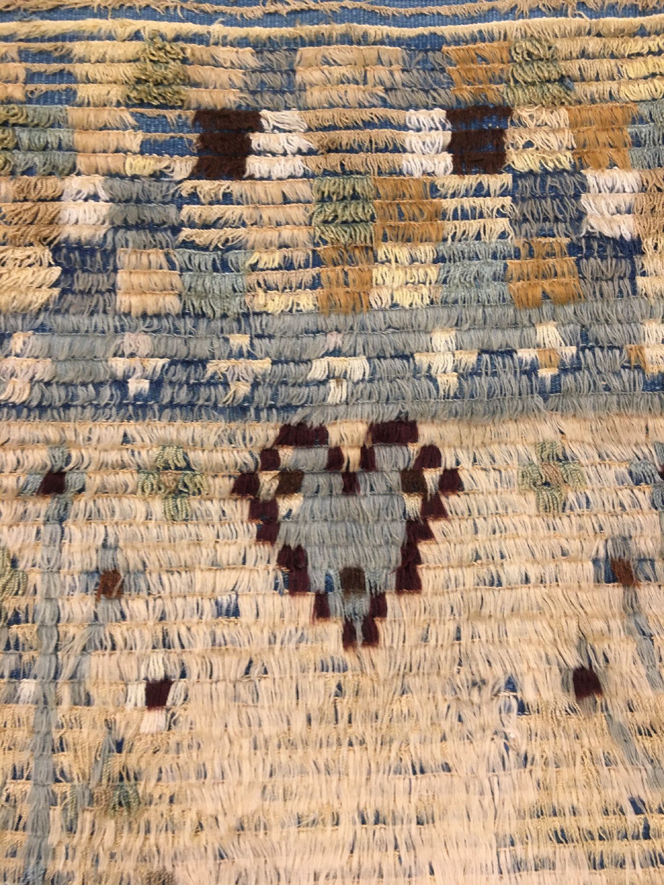 Detail e: Seltener früher Rya antik (Publiziert bei Bausback), Schweden, Datiert um 1797, Wolle geknüpft auf Wolle. Publizierter schwedischer Rya Teppich ...