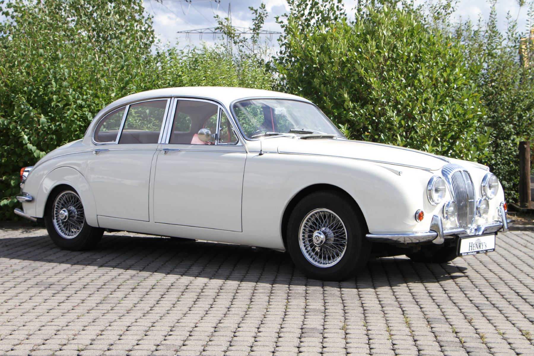 Daimler 2,5 Liter V8 Saloon Limousine, Fahrgestellnummer: P1K1963BW, EZ 02/1968, Laufleistung ca. 22.185 miles, H-Zulassung, 124 PS, ...
