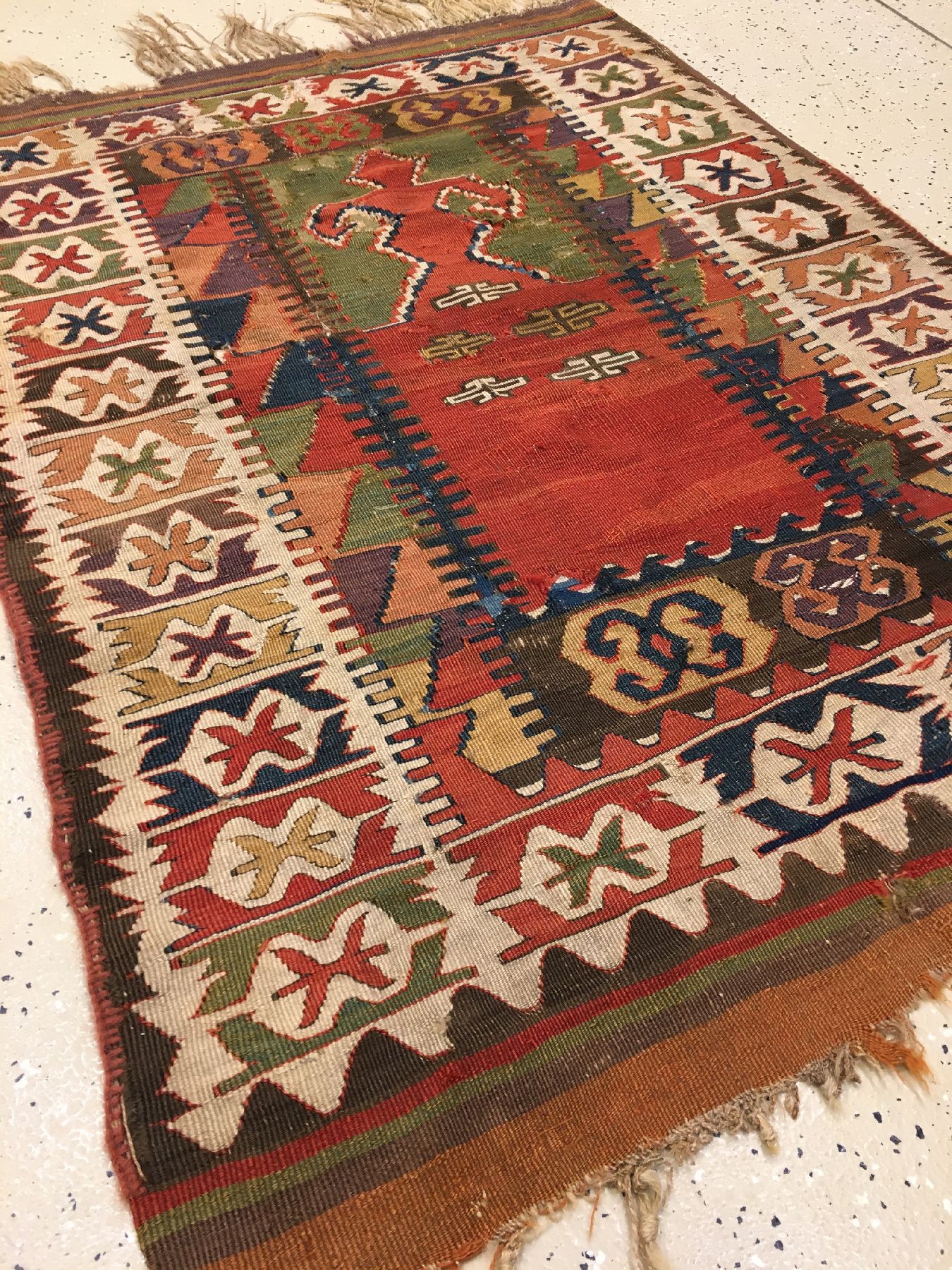 Detail b: Seltener Konya "Gebetskelim" antik (Publiziert), Zentralanatolien, Mitte 19.Jhd., Wolle gewebt auf Wolle. Publizierter Gebetskelim aus ...