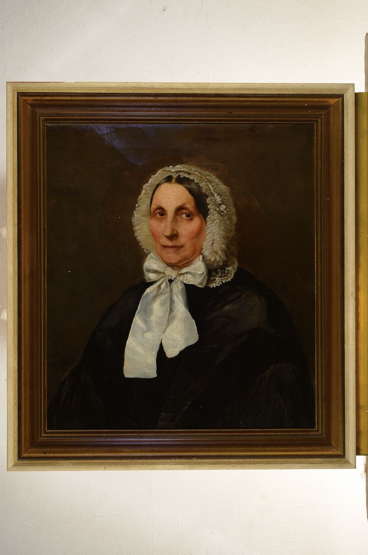 Detail k: Monogrammist HC, deutsch, datiert 1862, Frauenporträt von Rebecca Friedländer (1786 Köslin-1883 Berlin), verheiratet mit Veitel Bernhard ...