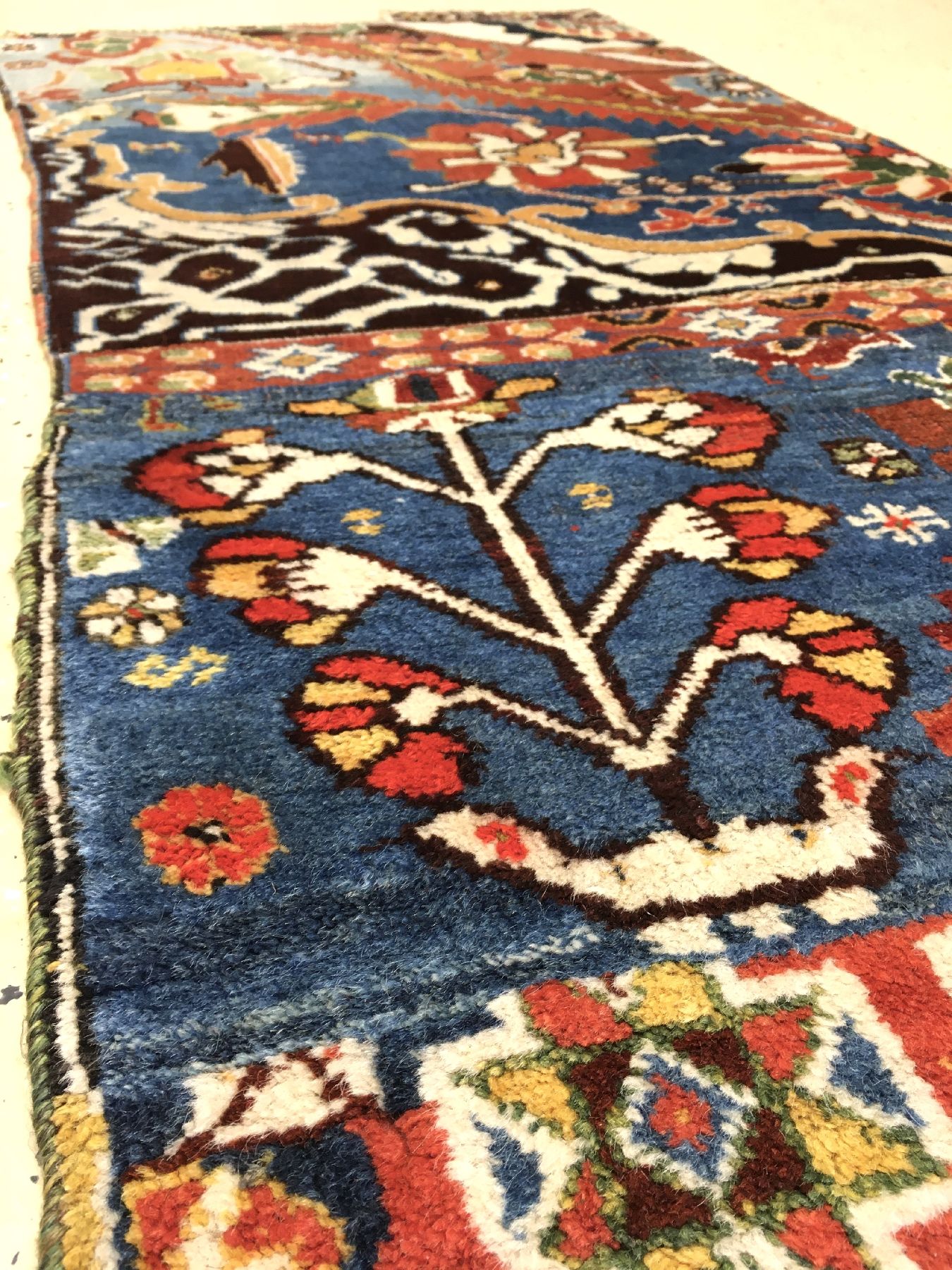 Detail d: Seltene Gaschgai "Gaschguli-Stamm" Wagireh antik (Mit Kamel Motiven), Südwestpersien Fars-Gebiet, Ende 19.Jhd., Wolle mit Kamelwolle ...