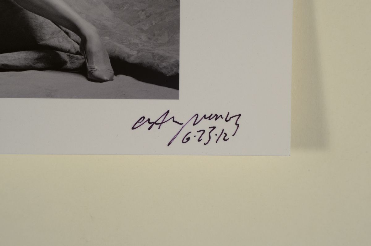 Detail a: Craig Morey, 1952 Fort Wayne/USA, zwei Aktfotografien, jeweils handsigniert, 1x Natalie, San Fransisco 1996, 1x Natalie, San Fransisco 1990, ca. ...