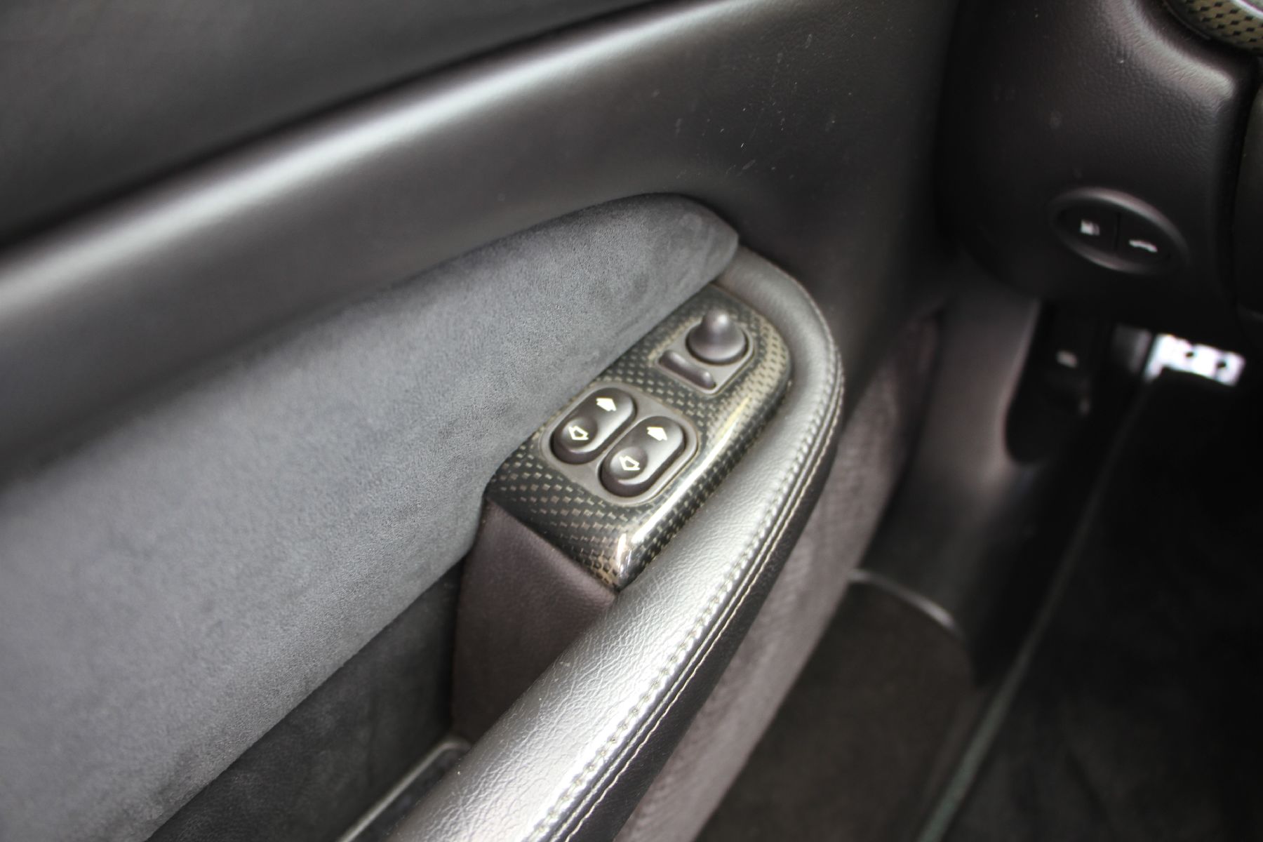 Detail f: Jaguar XK 8 Cabrio, Fahrgestellnummer: SAJDA42C352A42594, EZ 11/2004, ein Eintrag im deutschen Brief, Laufleistung 128.000 km, HU 05/2022, 219 KW/298 ...