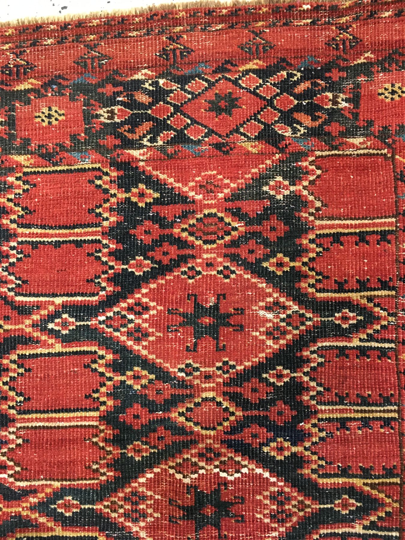 Detail g: Feine Beschir "Tschowal" antik, Turkmenistan Amu-Darja, 1.Hälfte 19.Jhd., Wolle geknüpft auf Wolle. Seltene frühe Zelttasche der ...