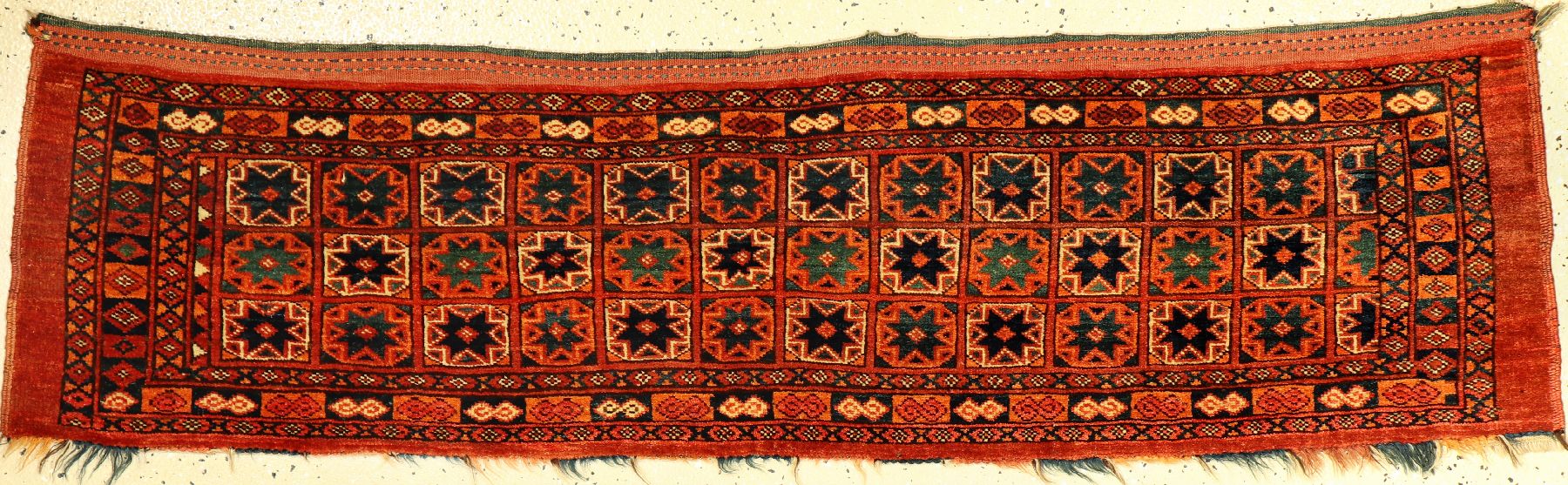Feine Ersari "Torba" antik, Turkmenistan Amu-Darja, Ende 19.Jhd., Wolle geknüpft auf Wolle. Feine Torba im Sternen allover Typus mit ...