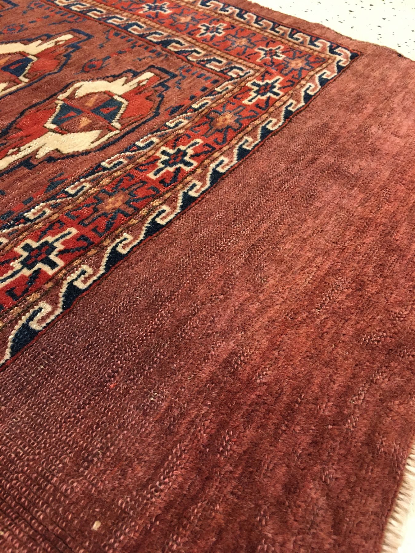 Detail g: Feiner Yomud "Tschowal" antik, Turkmenistan, 19.Jhd., Wolle geknüpft auf Wolle. Zelttasche der Yomuden mit seltenen Sekundärmotiven. ...