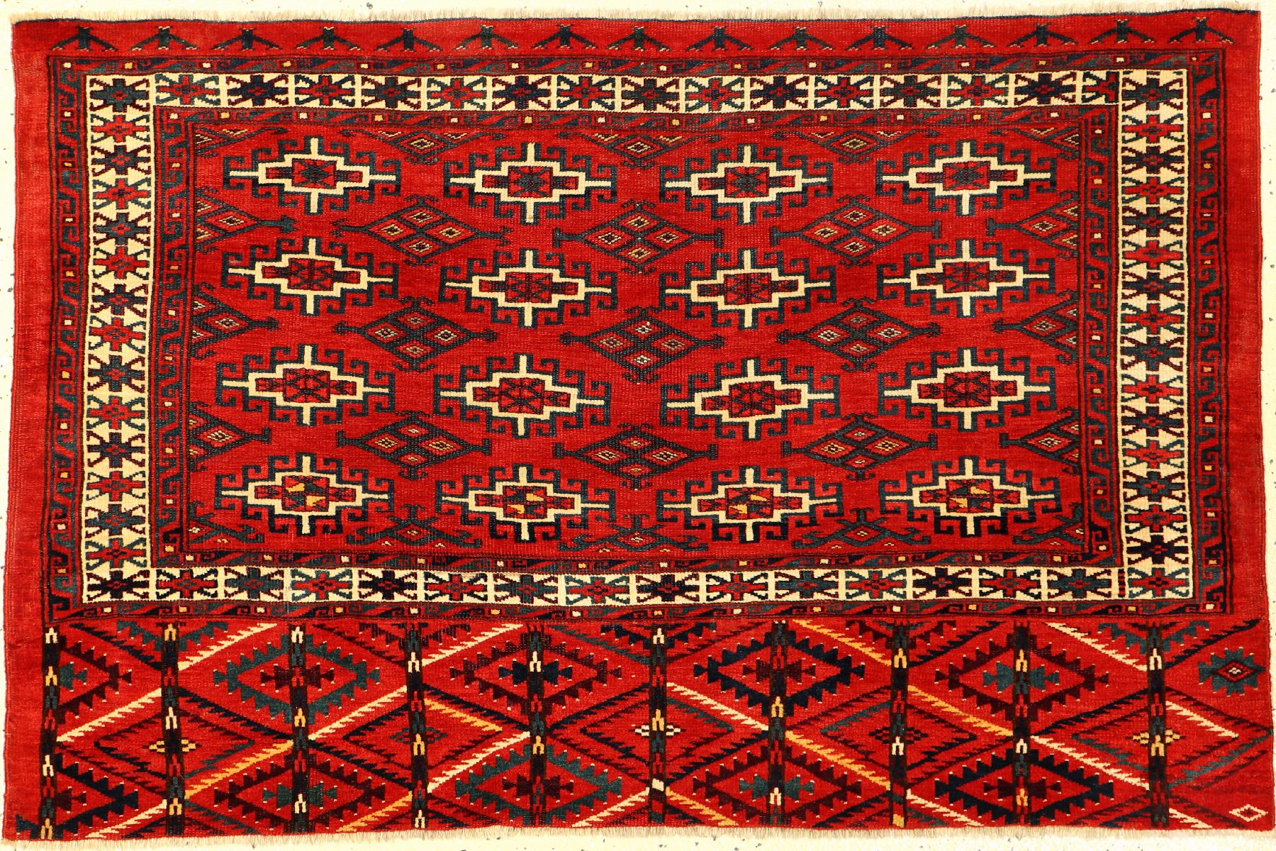 Sehr feiner Yomud "Tschowal" antik, Turkmenistan, 19.Jhd., Wolle geknüpft auf Wolle. Sehr qualitätvolle und farbenfrohe Zelttasche der ...