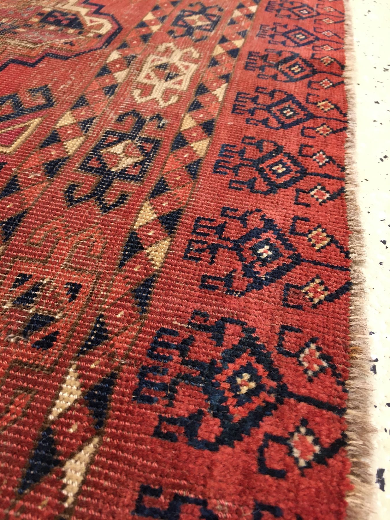 Detail g: Früher Beschir "Tschowal" antik (Mit blauen Seiden-Highlights), Turkmenistan Amu-Darja,1.Hälfte 19.Jhd., Wolle mit Seiden-Highlights ...