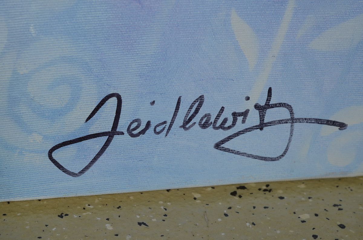 Detail a: Doris Zeidlewitz, geb. 1959, Studium am Städel in Frankreich und an der Hochschule für Gestaltung Offenbach, hier: "Transformation", die ...