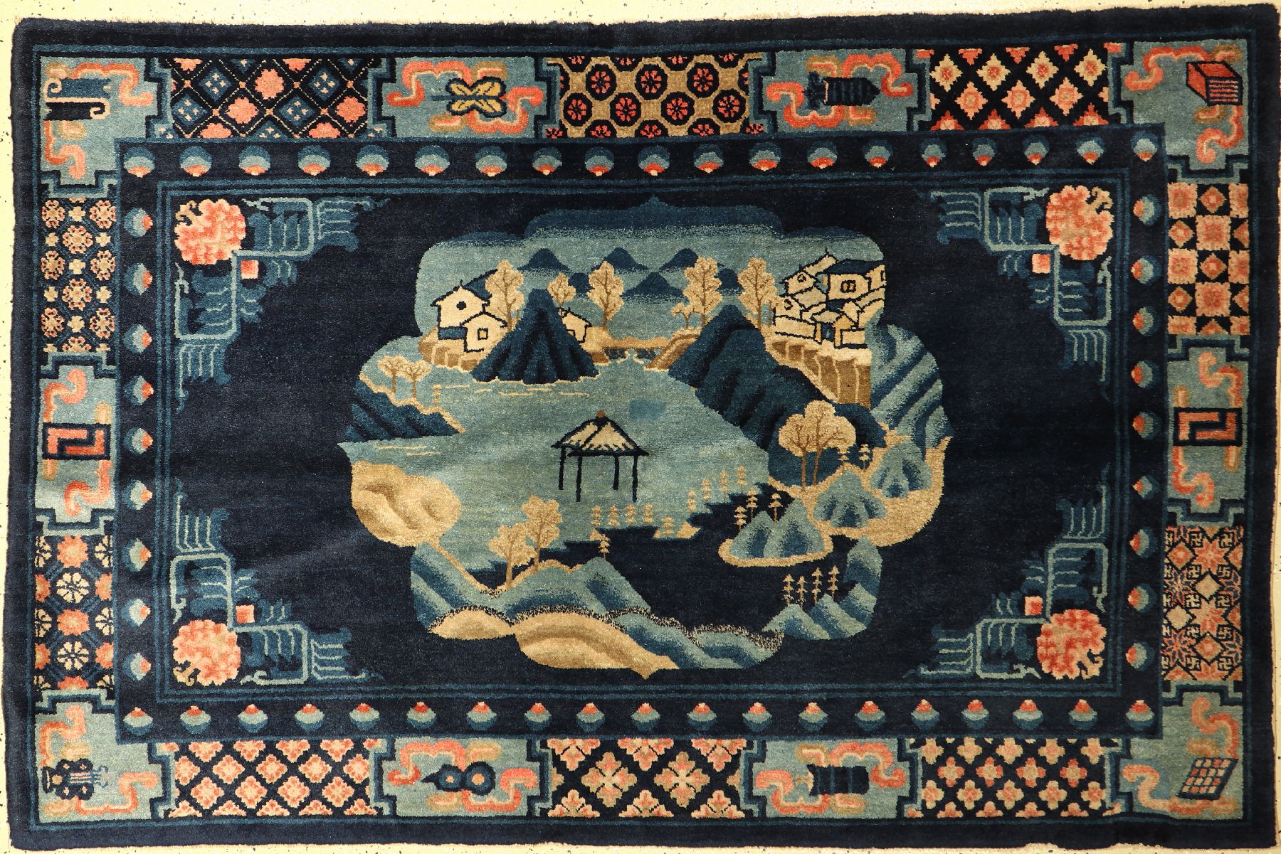 Pao Tao antik, China, um 1900, Wolle auf Baumwolle, ca. 203 x 133 cm, EHZ: 2-3