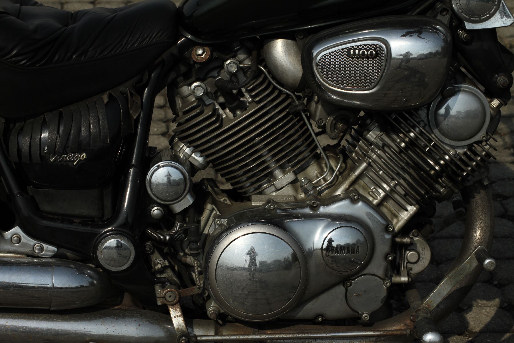 Detail g: Yamaha Virago 1100, EZ/1992, Fahrgestellnr.: 3LP013266, 2. Hand, Laufleistung 32.440 km abgelesen, HU 06/2022, 62 PS, schwarz mit Sonderlackierung, ...
