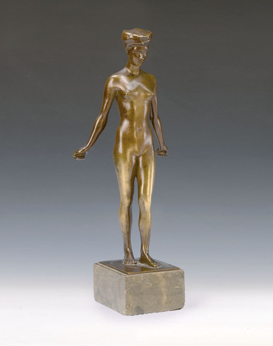 Fritz Klimsch, 1870 Frankfurt/Main-1960 Freiburg, Statuette Nini Weiss, sign. F. Klimsch, Gießerstempel H. Noack, H. ca. 40 cm, WVZ Braun Nr. 51