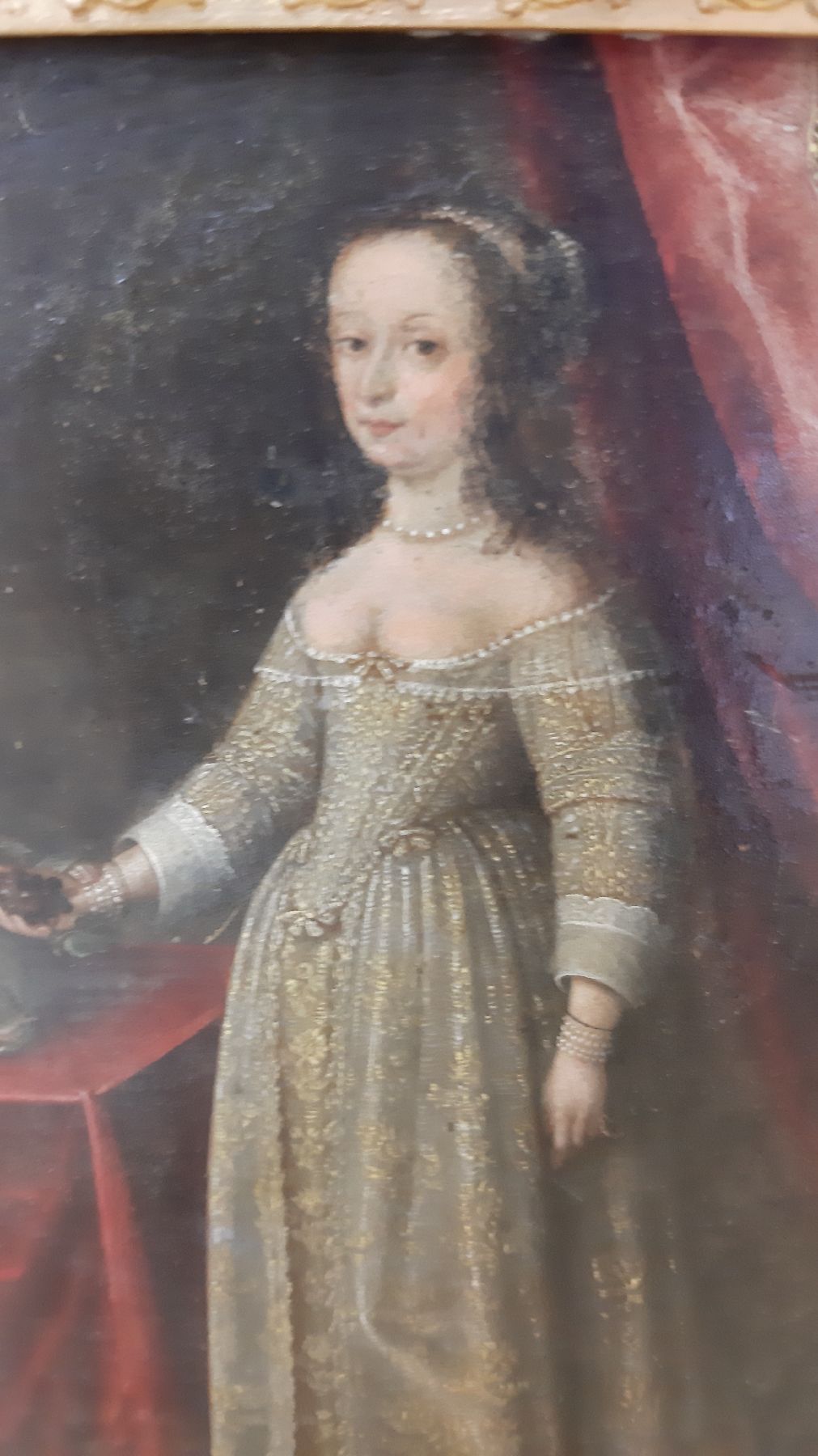 Detail g: Niederländischer Meister, um 1640, Darstellung einer hochadeligen, jungen Dame mit Stammhalter, Öl/Kupfer, sehr feine miniaturhafte Malerei, ...