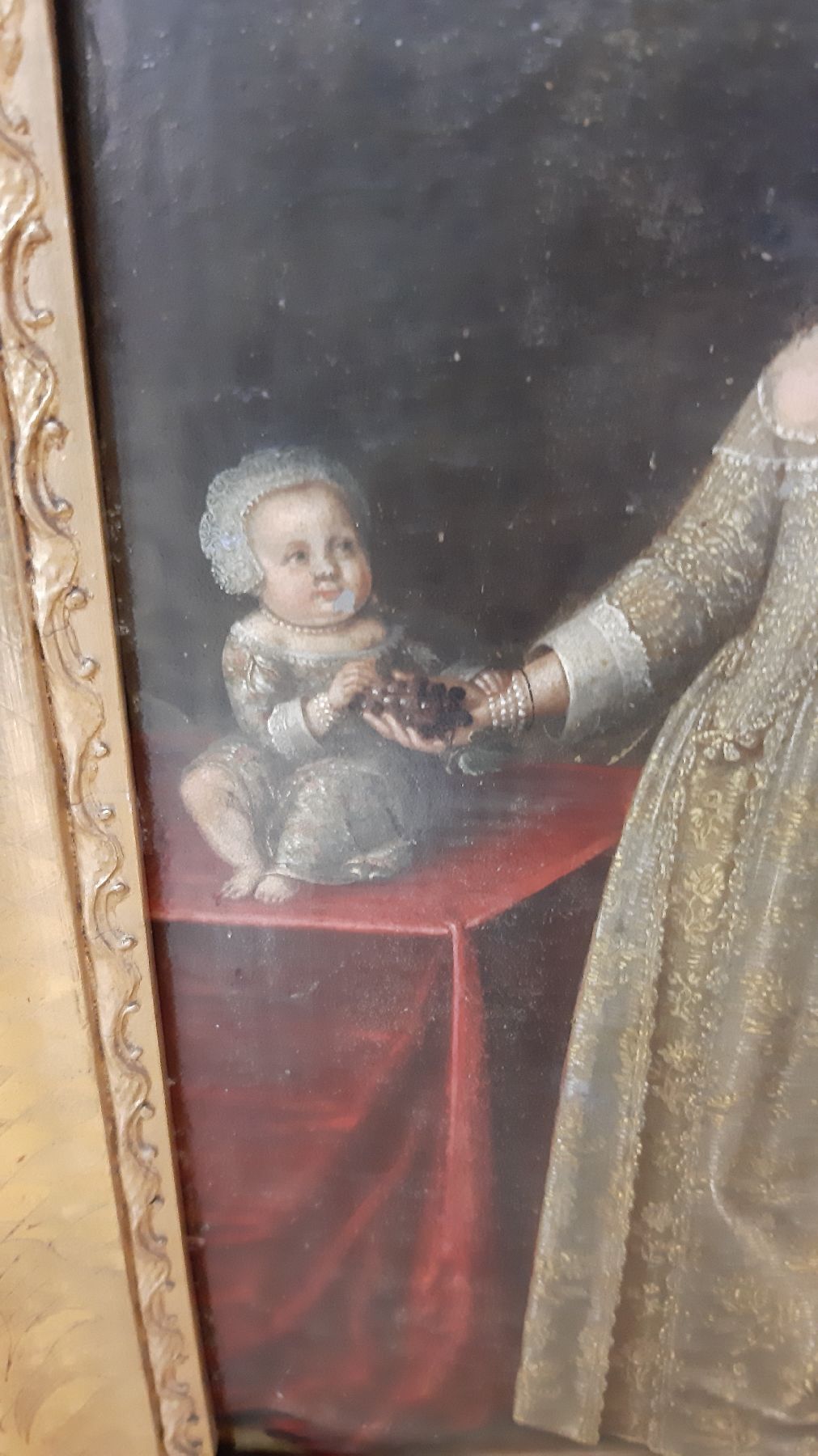 Detail h: Niederländischer Meister, um 1640, Darstellung einer hochadeligen, jungen Dame mit Stammhalter, Öl/Kupfer, sehr feine miniaturhafte Malerei, ...