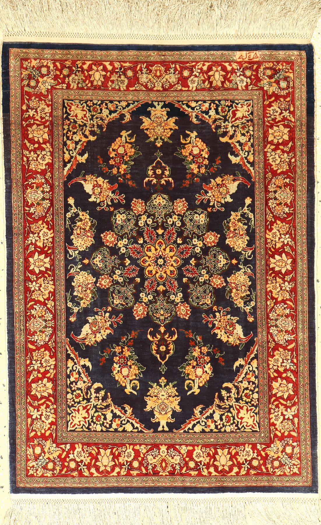 Hereke Seide Signiert, Türkei, um 1970, reine Naturseide, ca. 82 x 55 cm, EHZ: 2