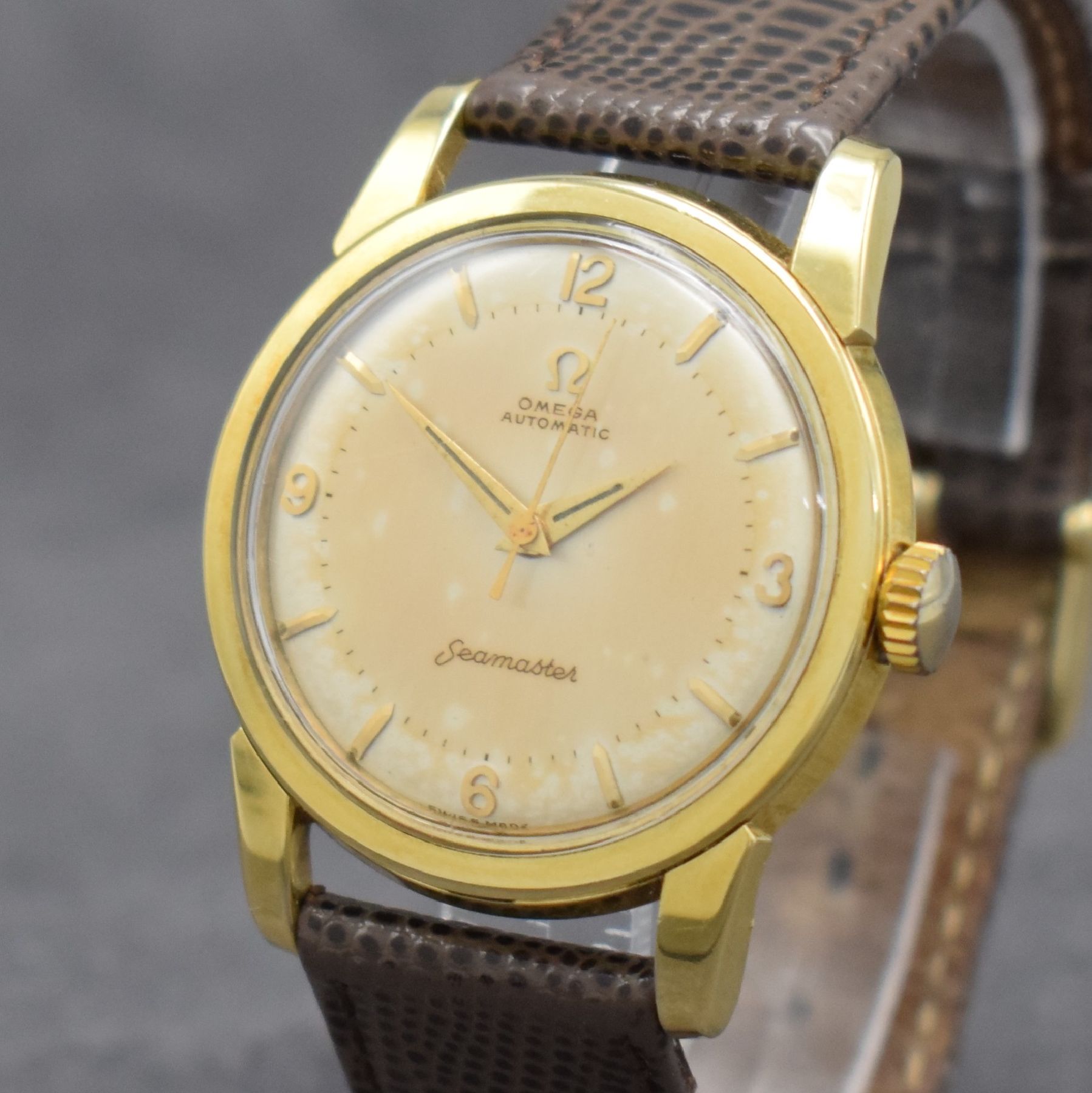 Detail c: OMEGA Herrenarmbanduhr Seamaster mit Goldhaube, Automatik, Ref. 2846-3SC, Schweiz um 1957, Edelstahlboden aufgedr., vers. orig. Zifferbl. m. aufgel. ...