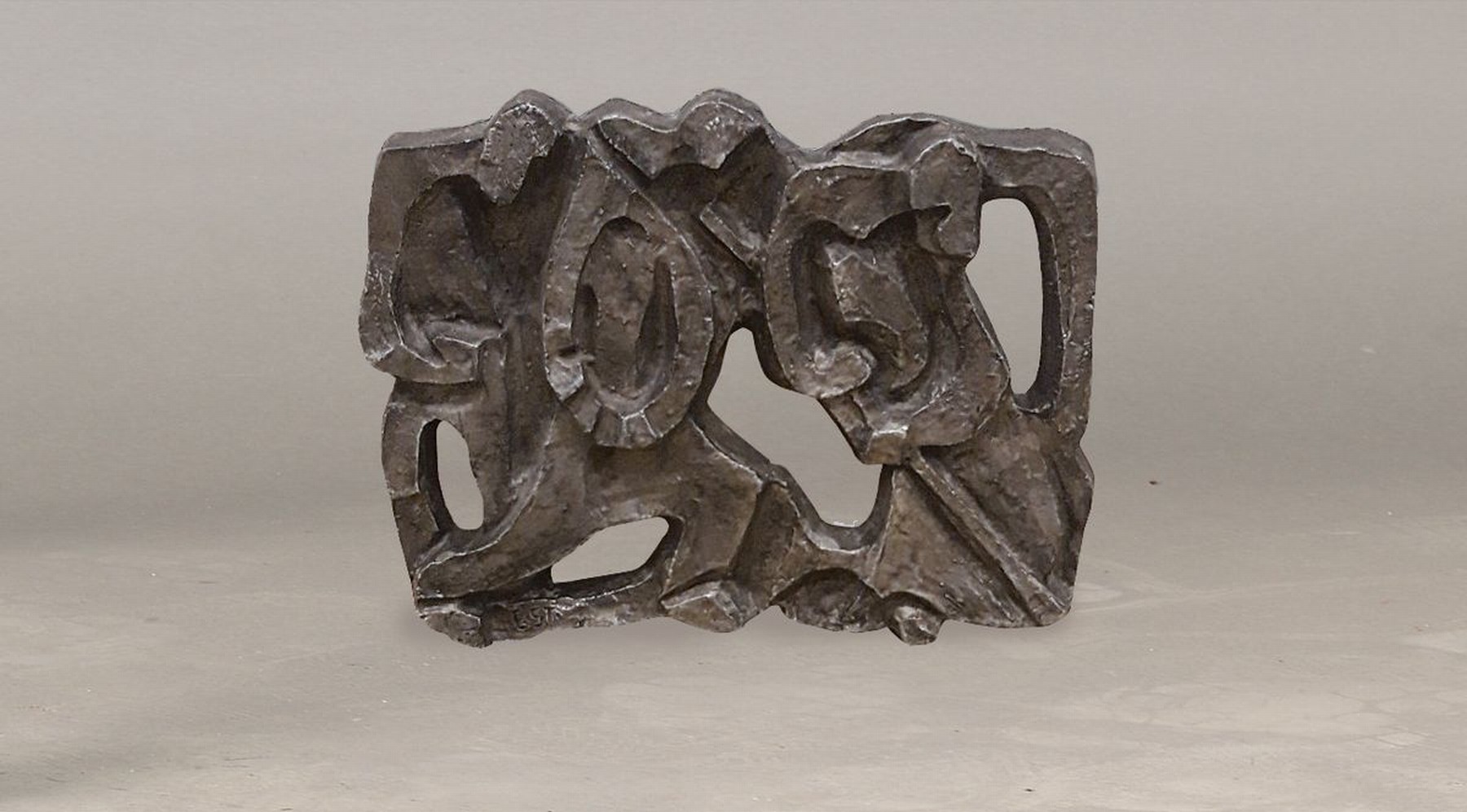 Egon Stratmann, welperaner Künstler, Maler und Bildhauer, ansässig in Hattingen, Relief, "in Bewegung", monogr. E.St., 30 x 40 cm, ...