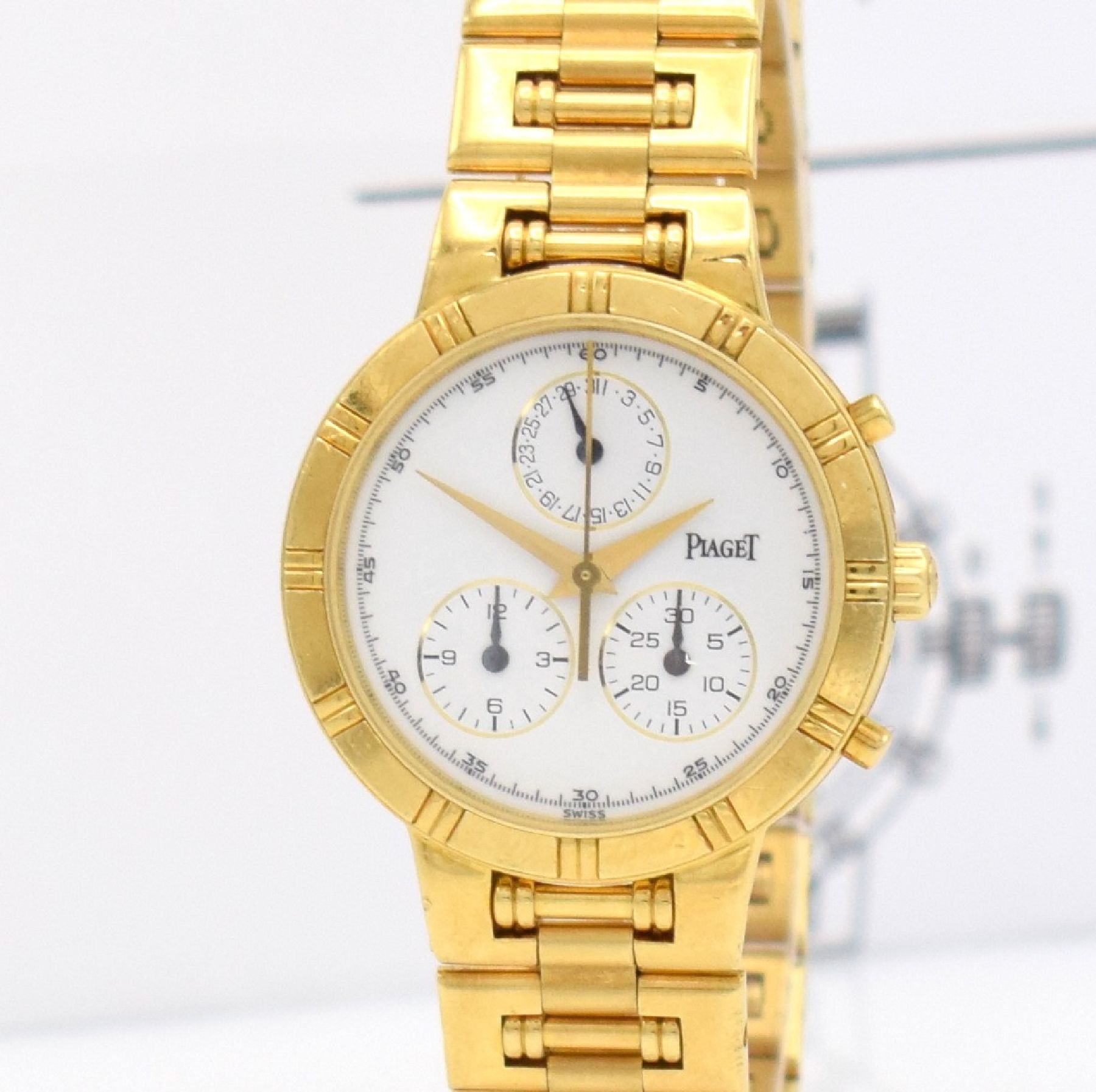 Detail c: PIAGET Dancer Complication Chronographe in GG 750/000, Schweiz um 2000, quarz, Ref. 14013 K 89, massives Goldgehäuse inkl. orig. Goldband, Boden ...
